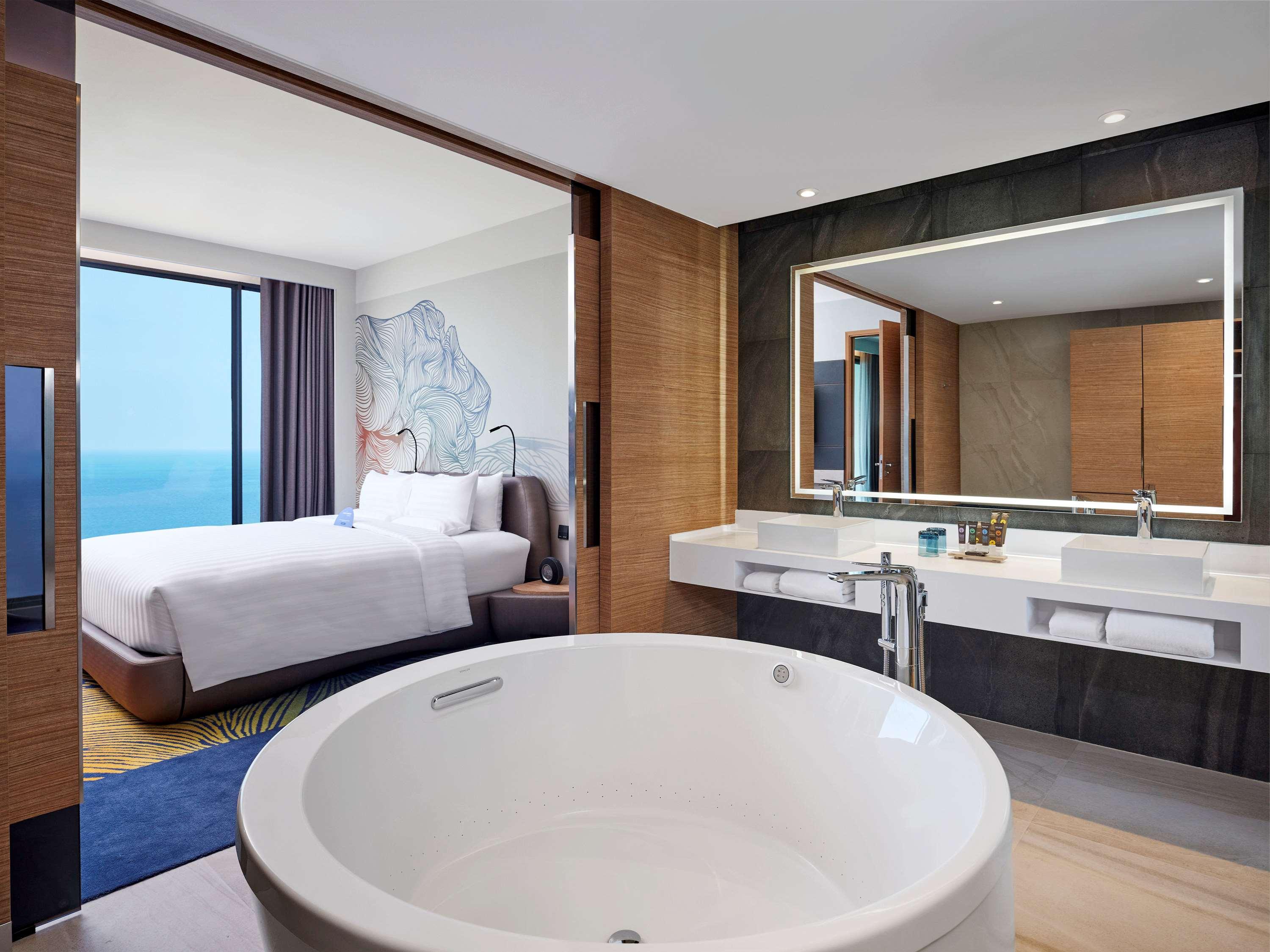 Suite Sea View with Balcony