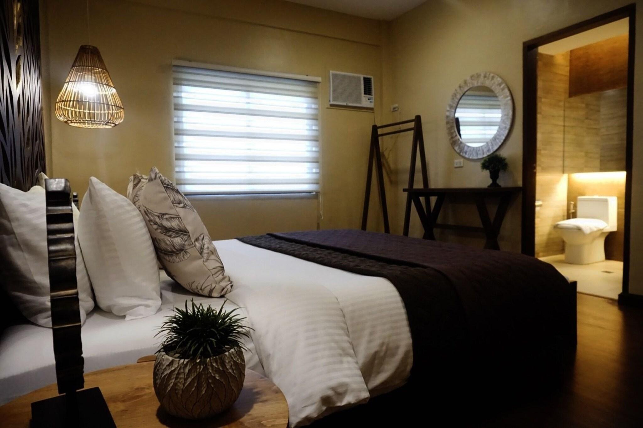 Double Superior King Bed