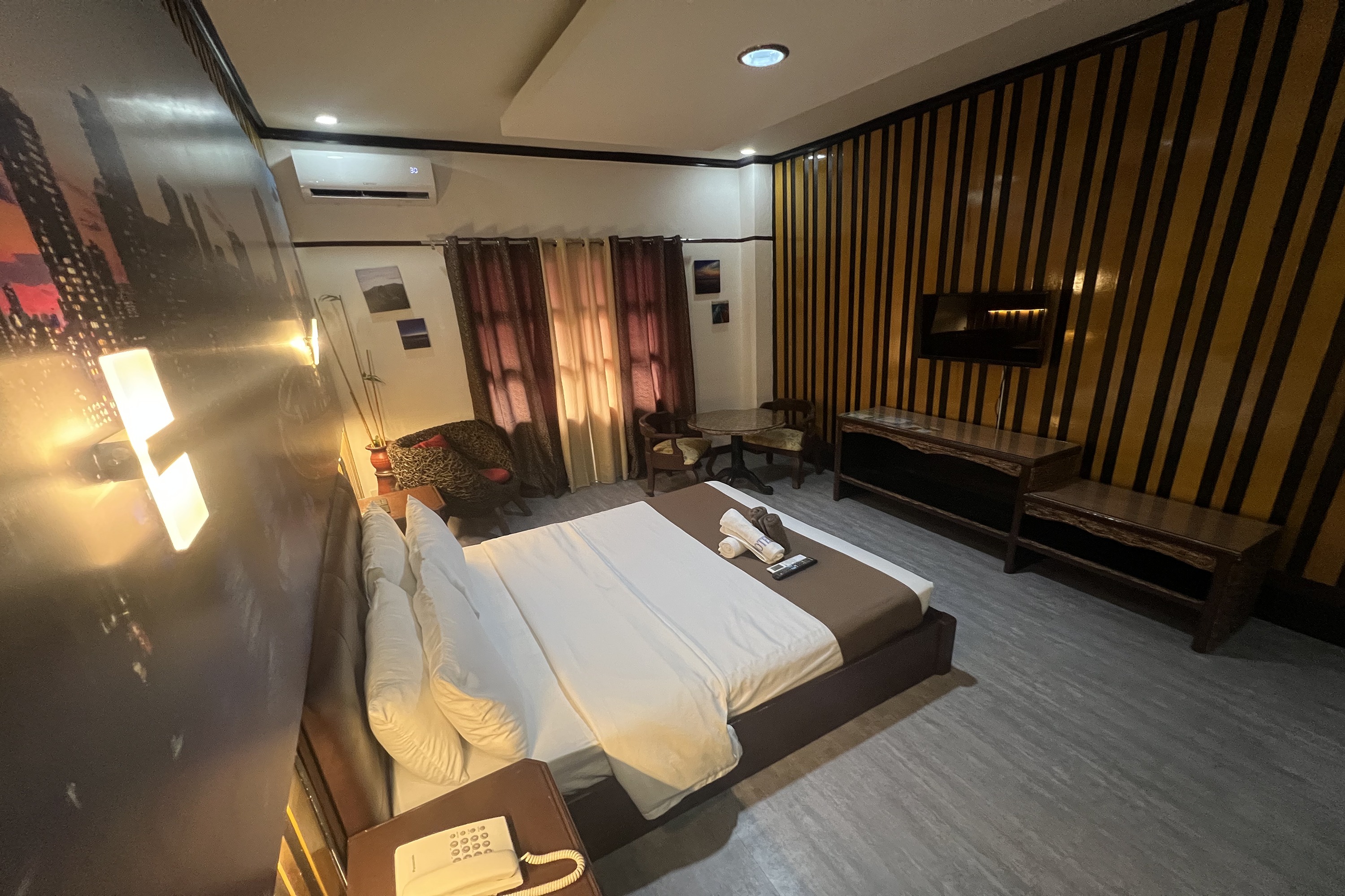 Double Superior Queen Bed