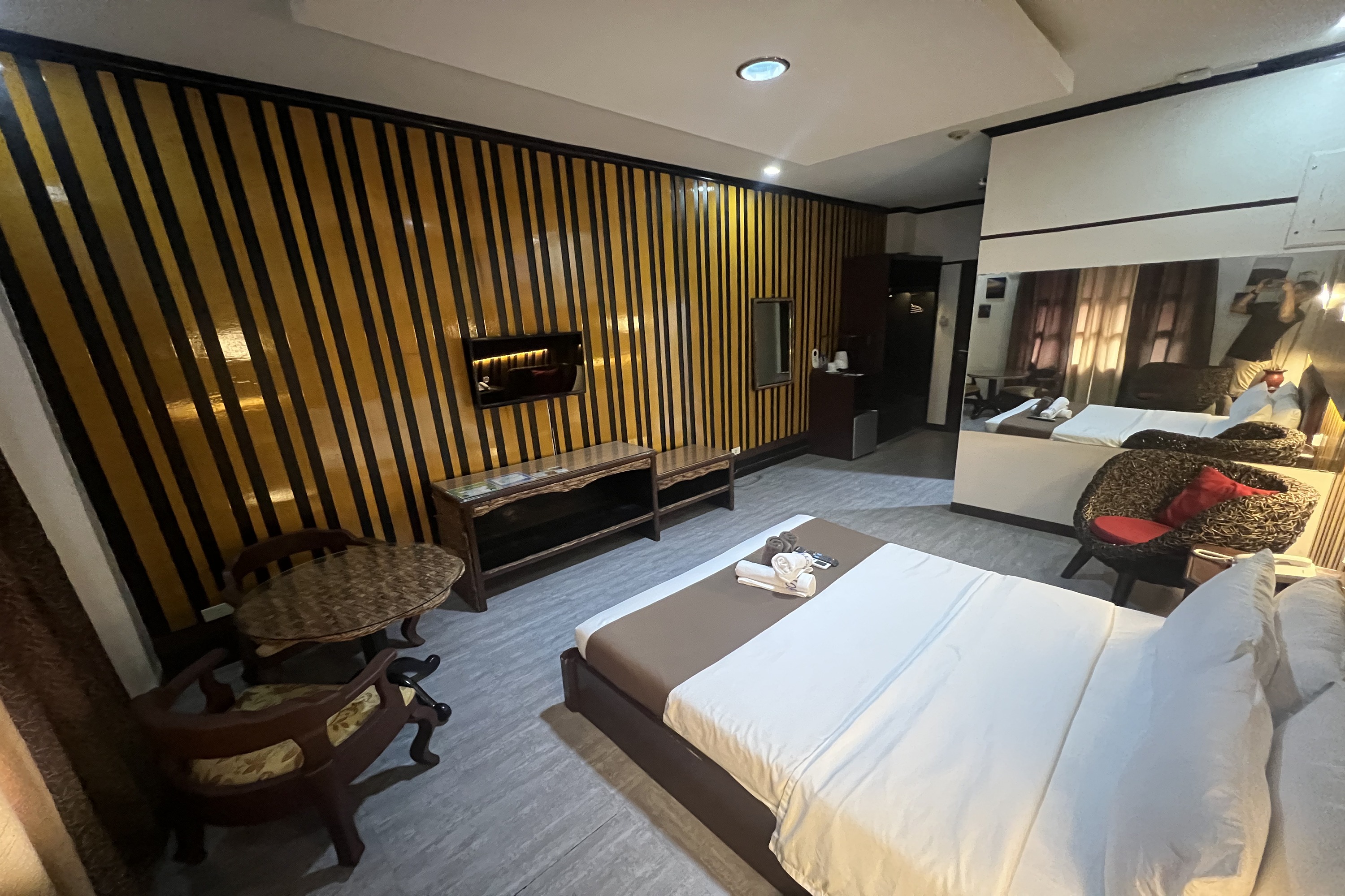 Double Superior Queen Bed