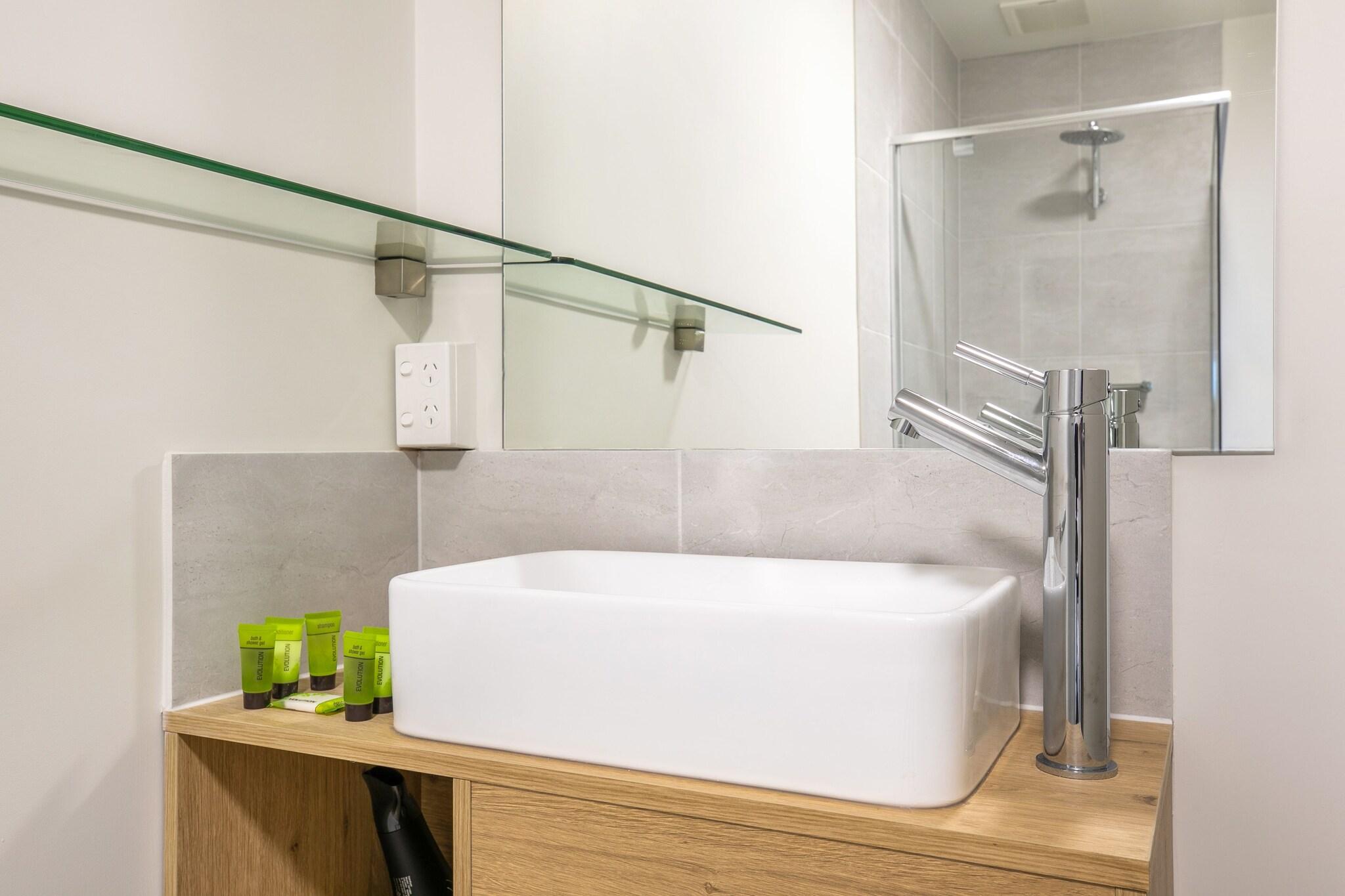 Studio Queen Size Bed