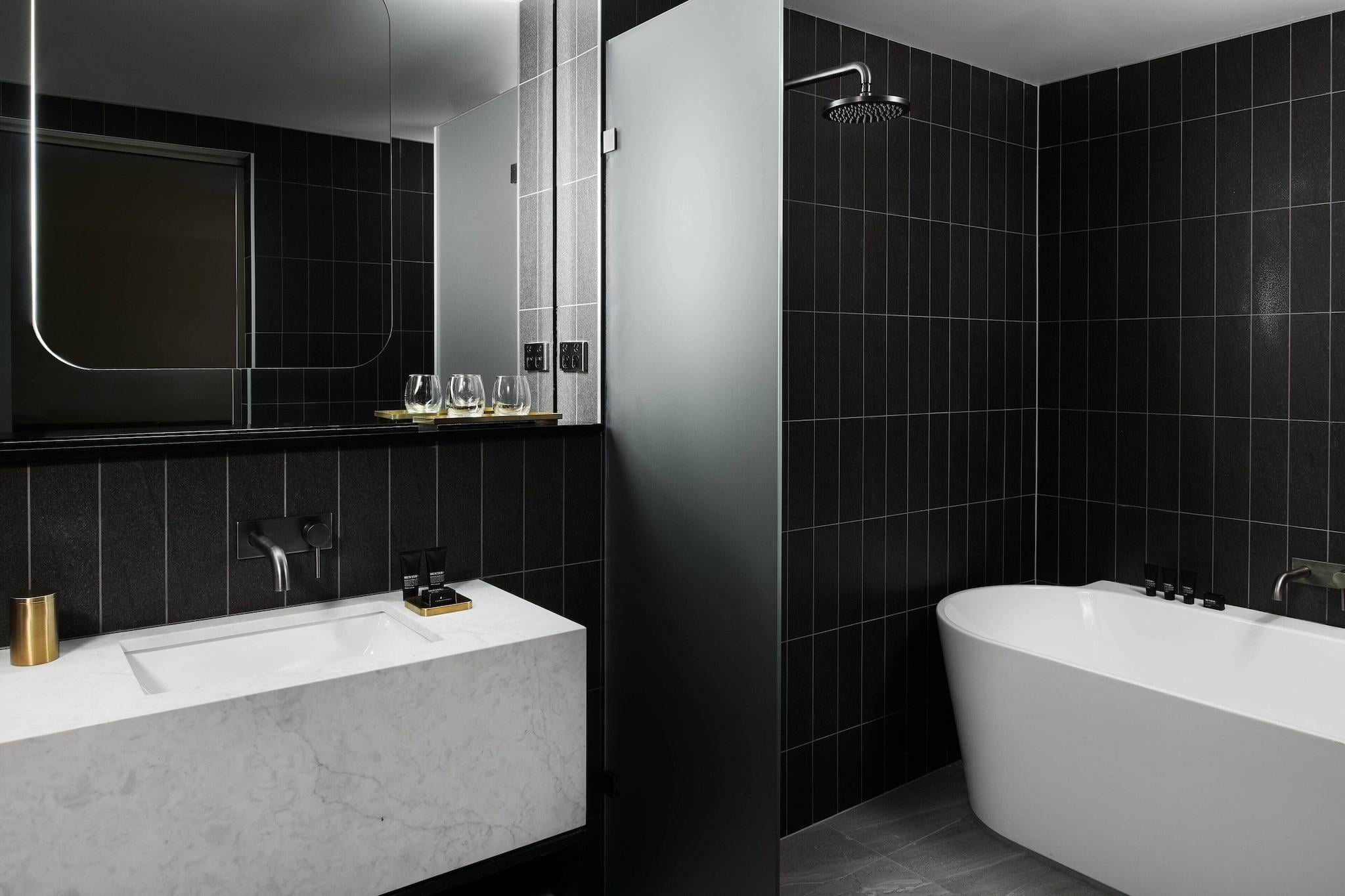 Junior Suite King Size Bed