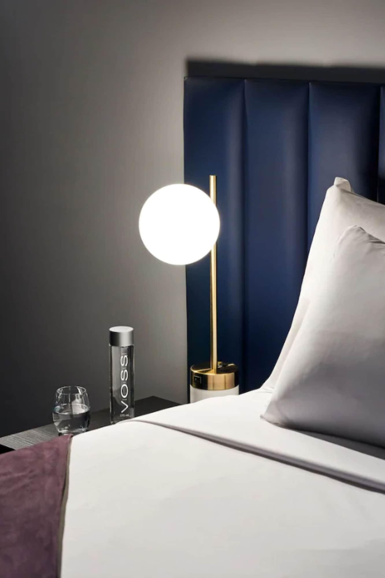 Double Classic King Bed