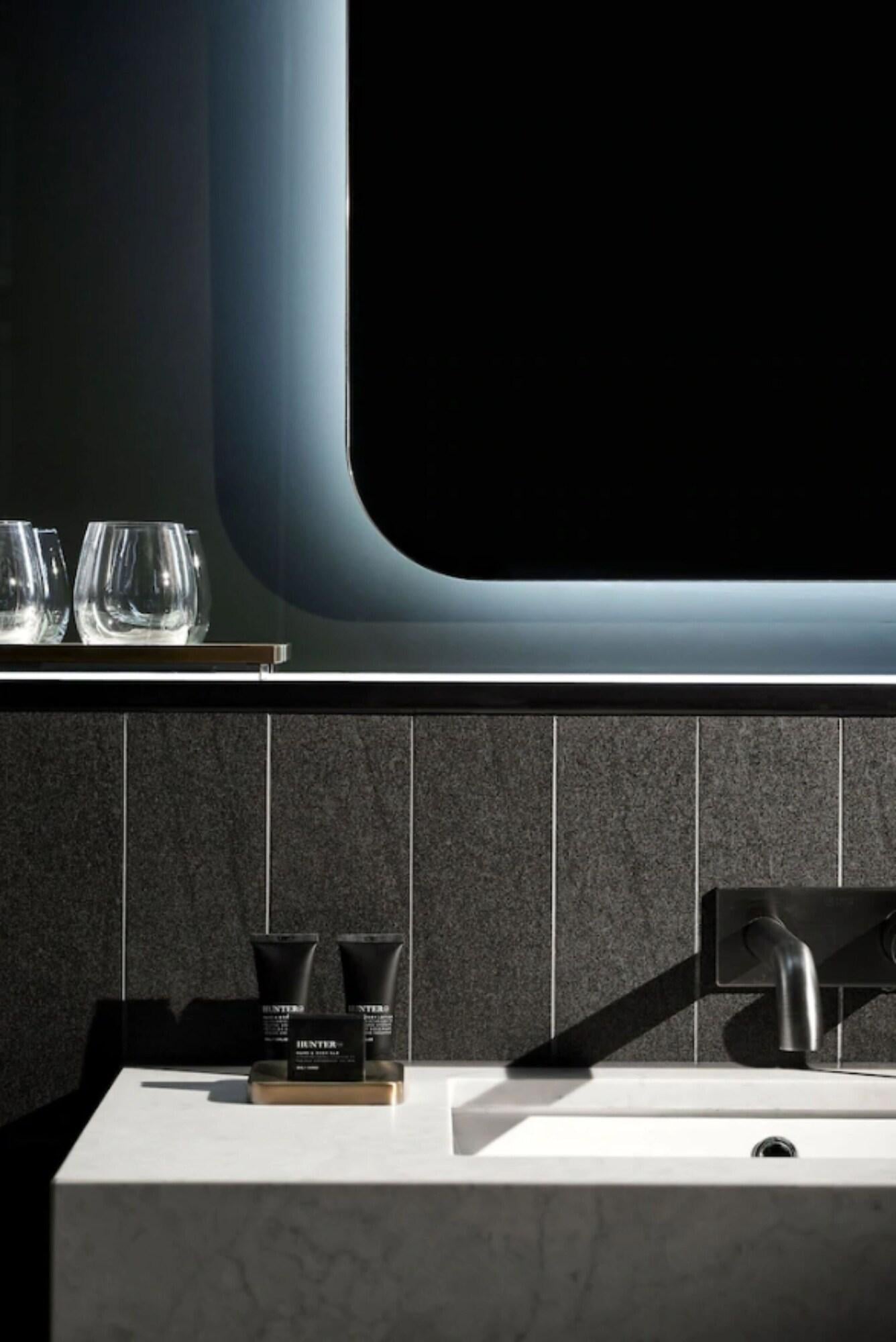 Double Classic King Bed