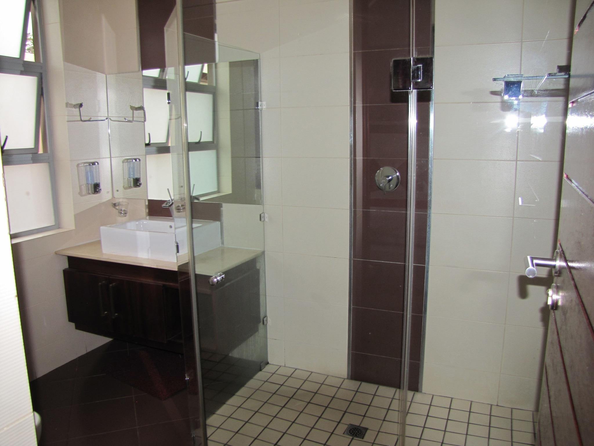 Family Room Two Queen Beds