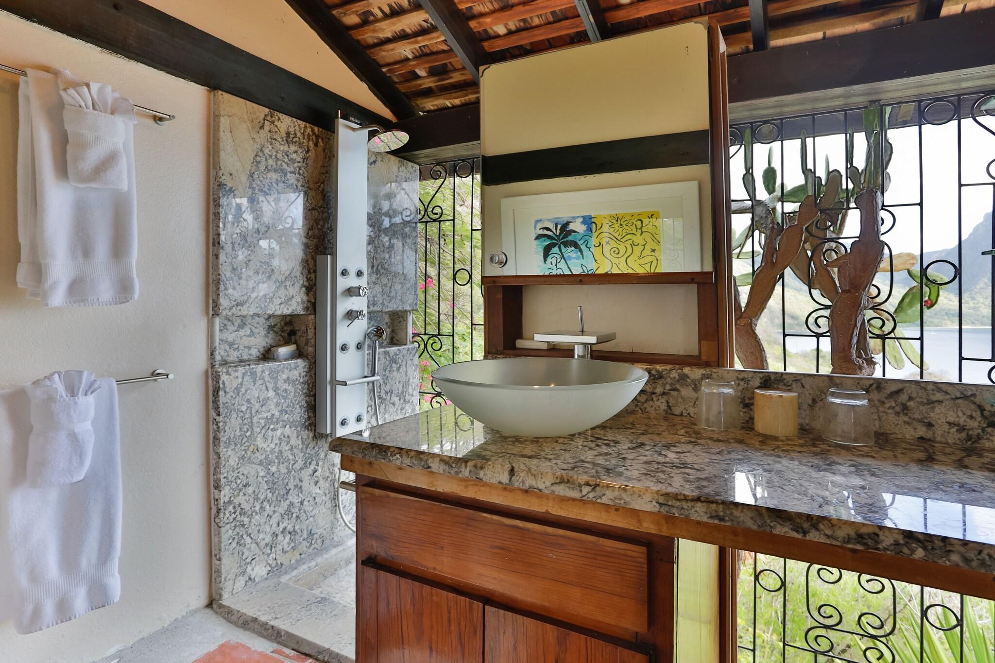 Suite Deluxe Ocean View