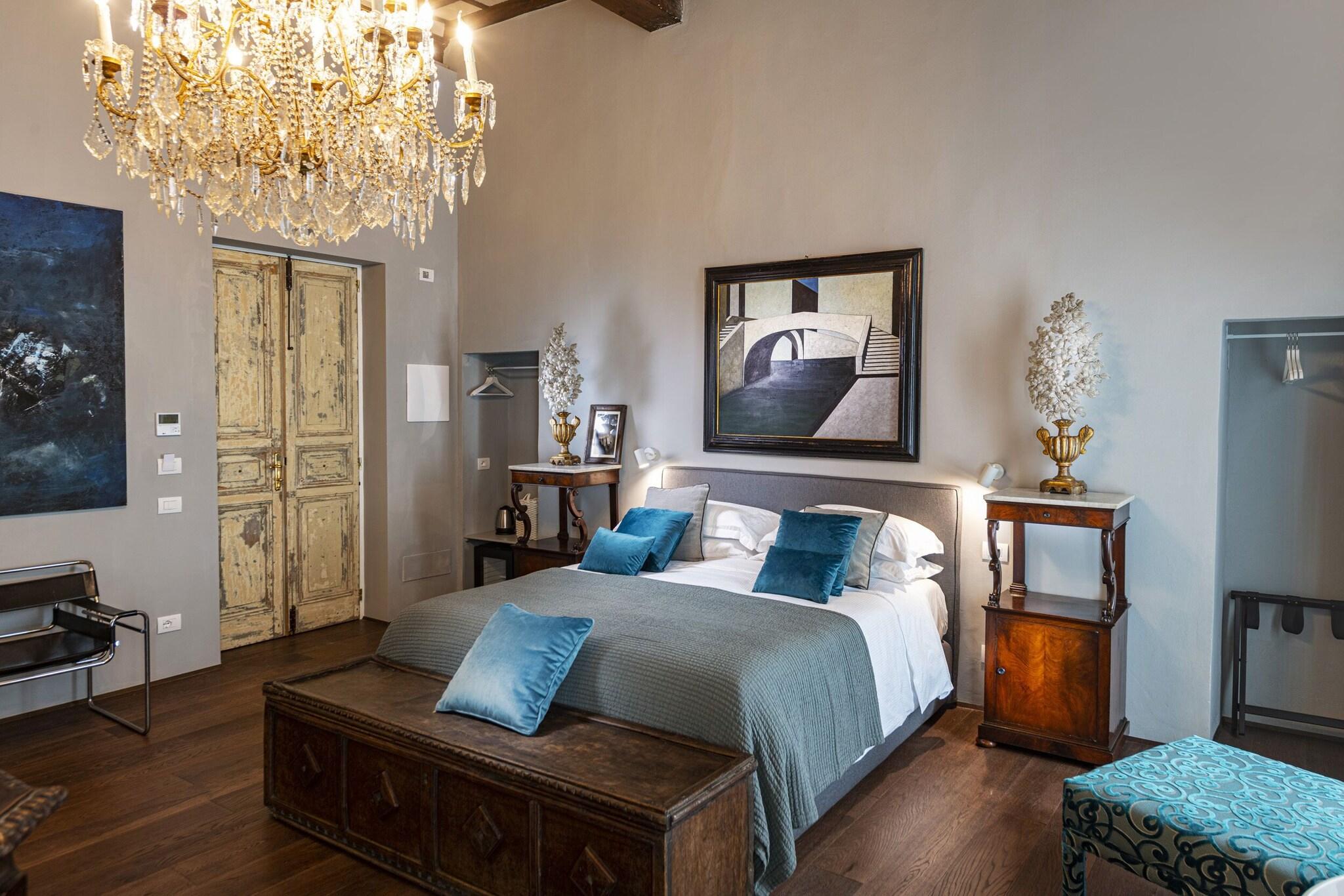 Double Deluxe Queen Bed