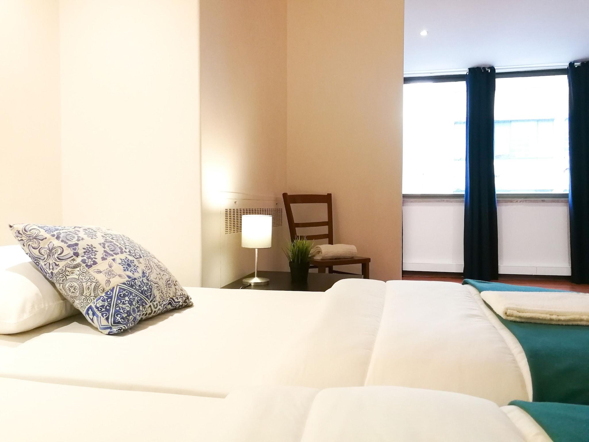 Double or Twin with Double Bed