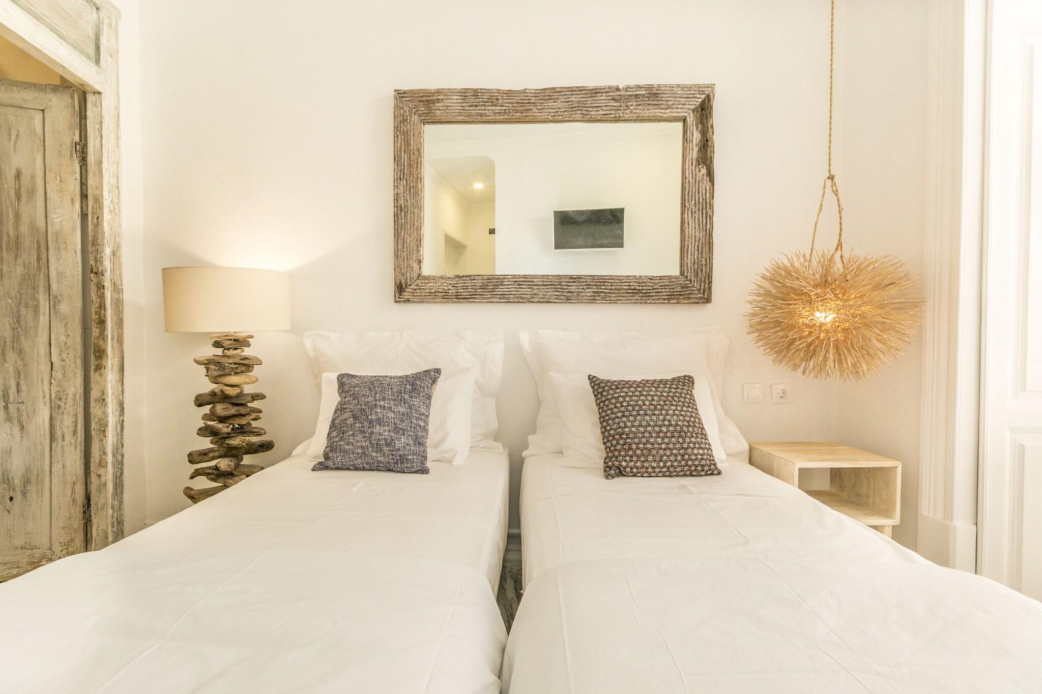 Double or Twin Superior