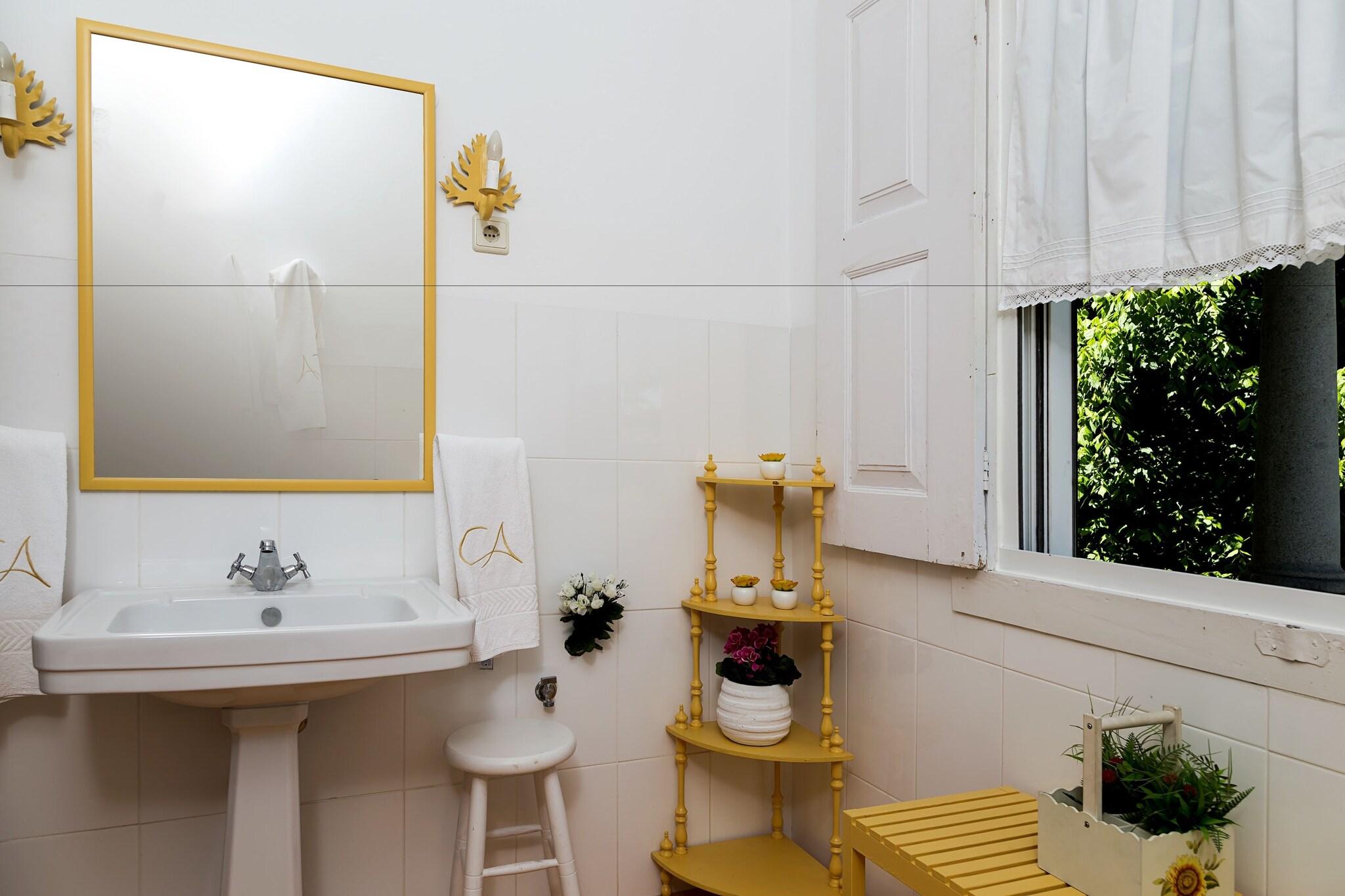 Apartment Queen Bed Two Bedrooms