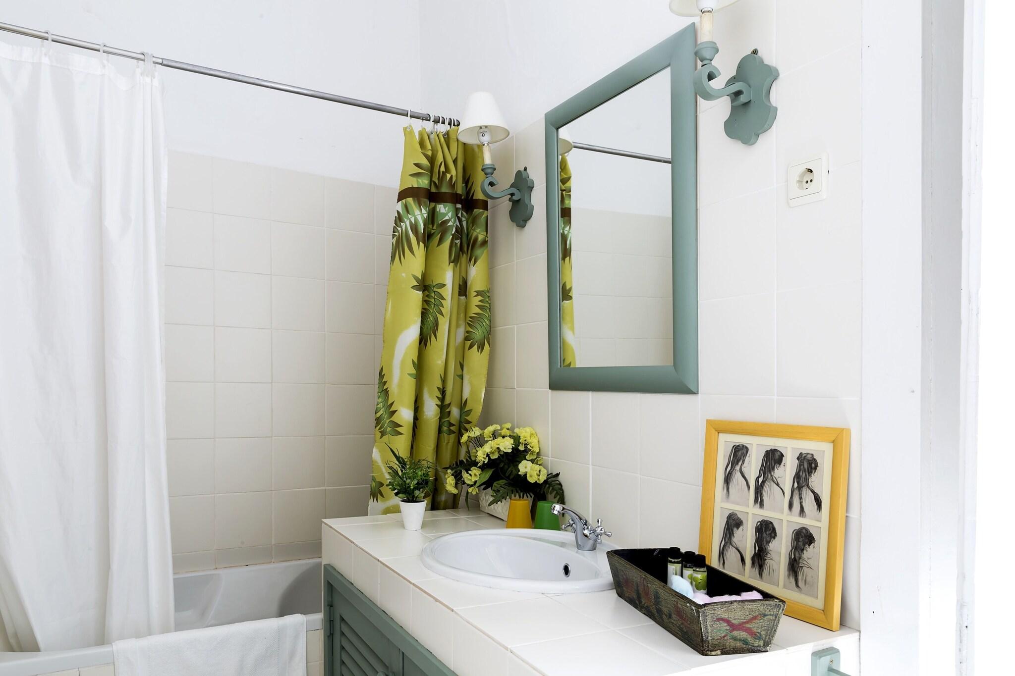 Apartment Superior Queen Bed