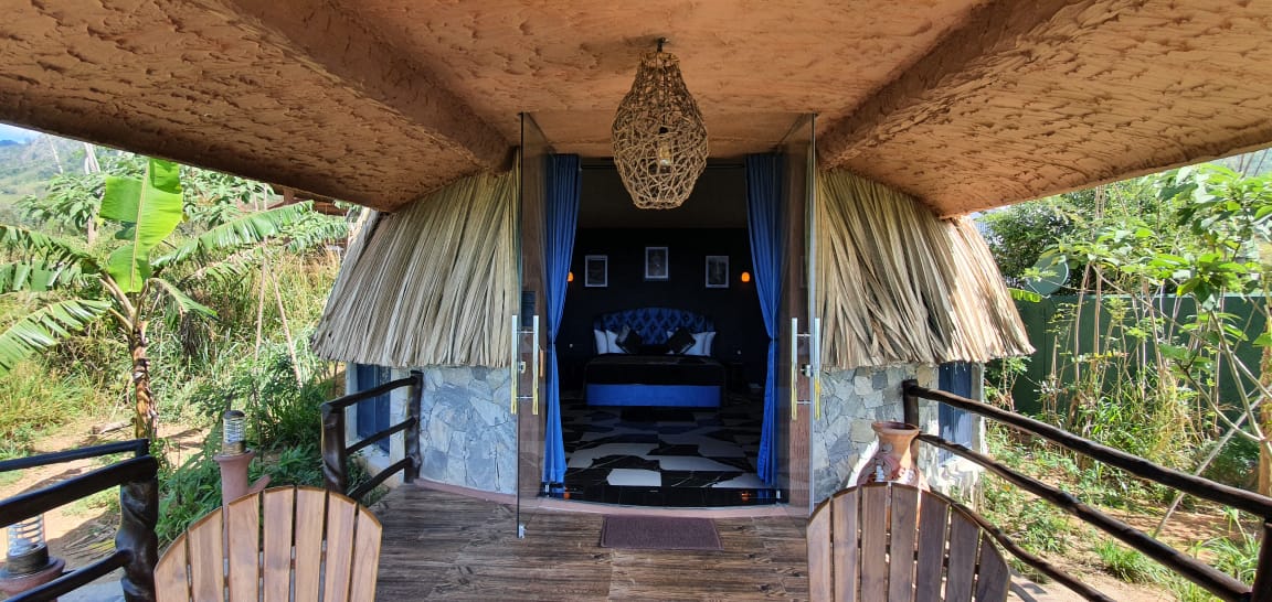 Double Deluxe One Bed