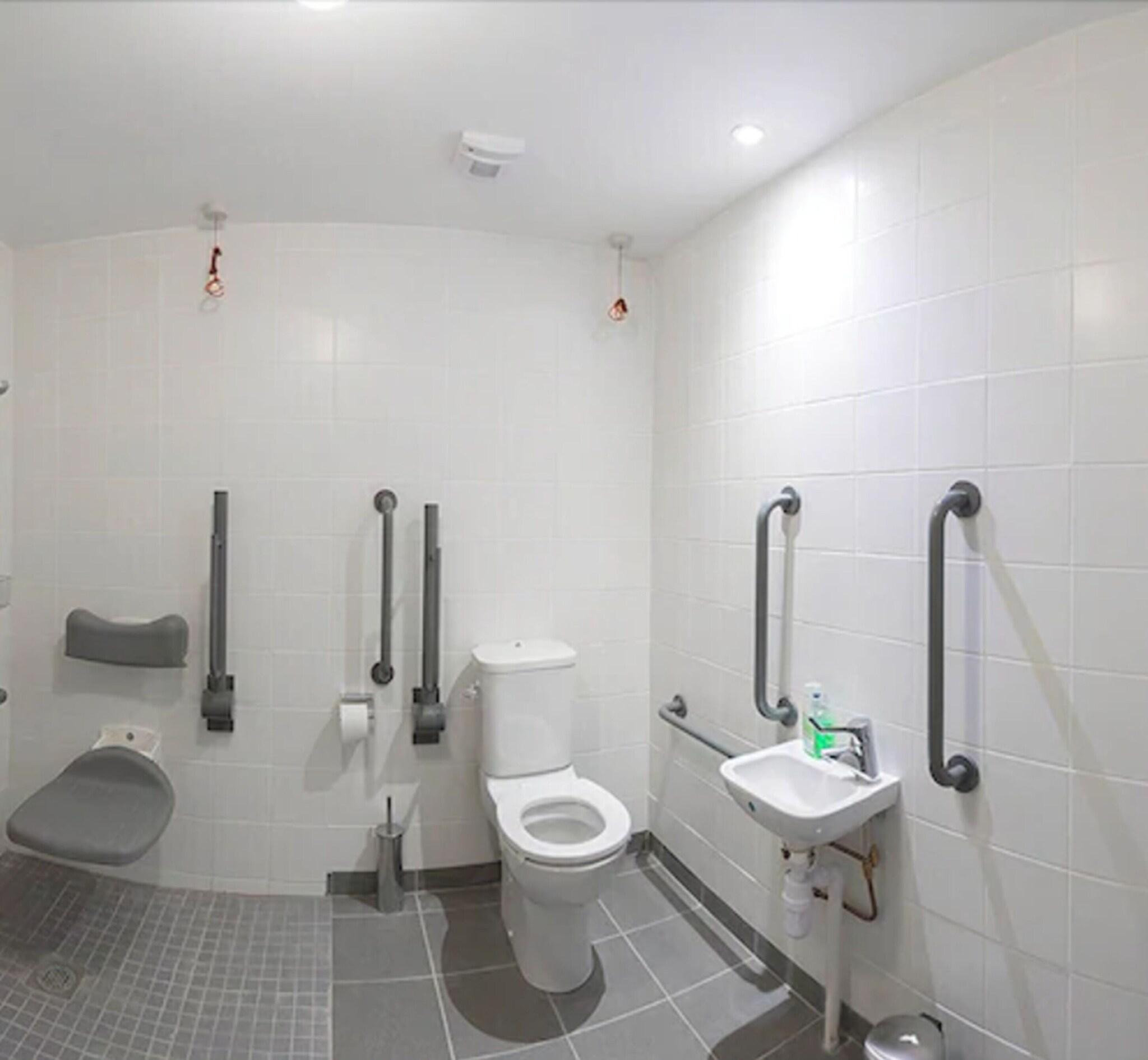 Apartment Accessible