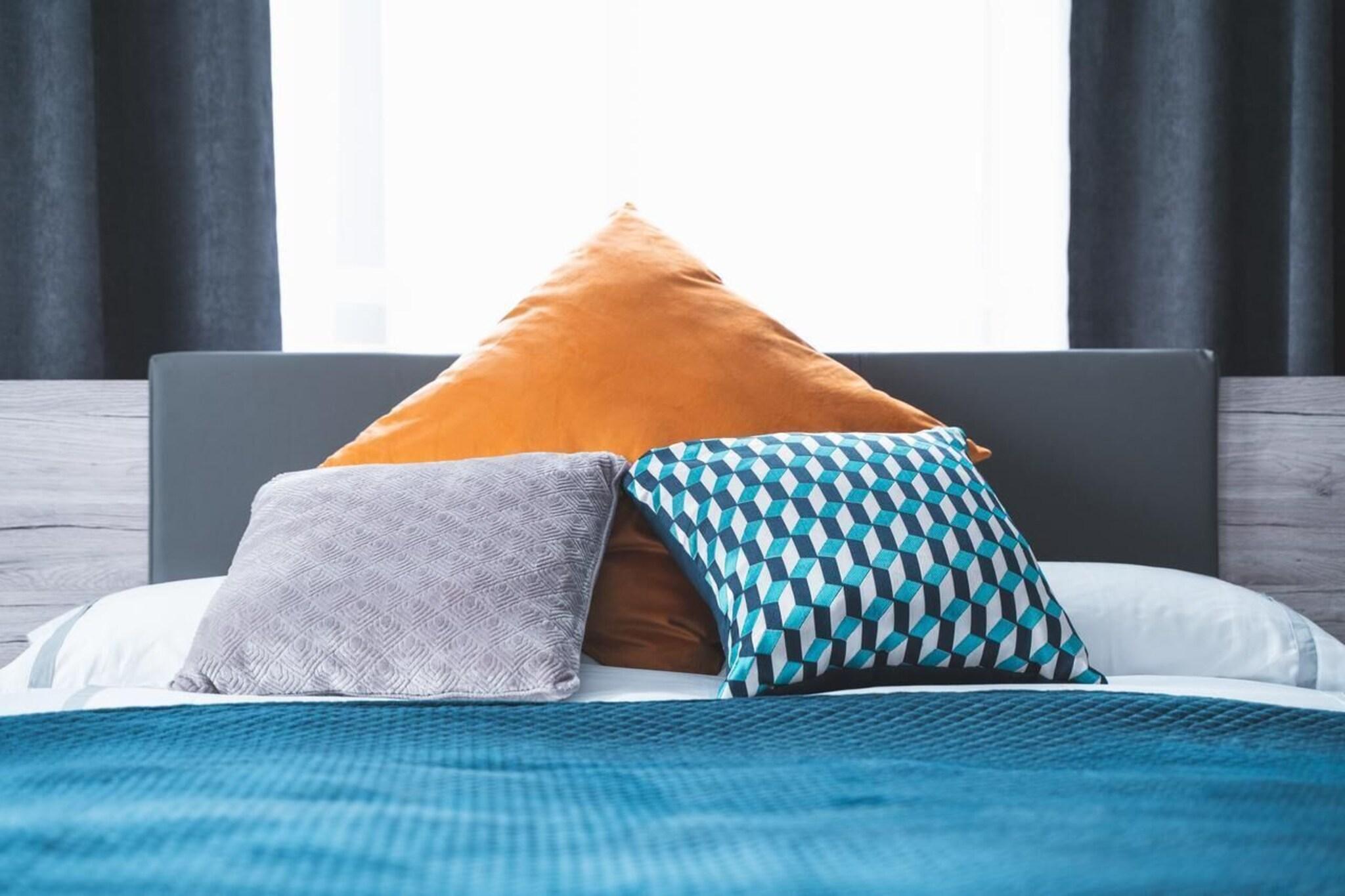 Double Queen Size Bed