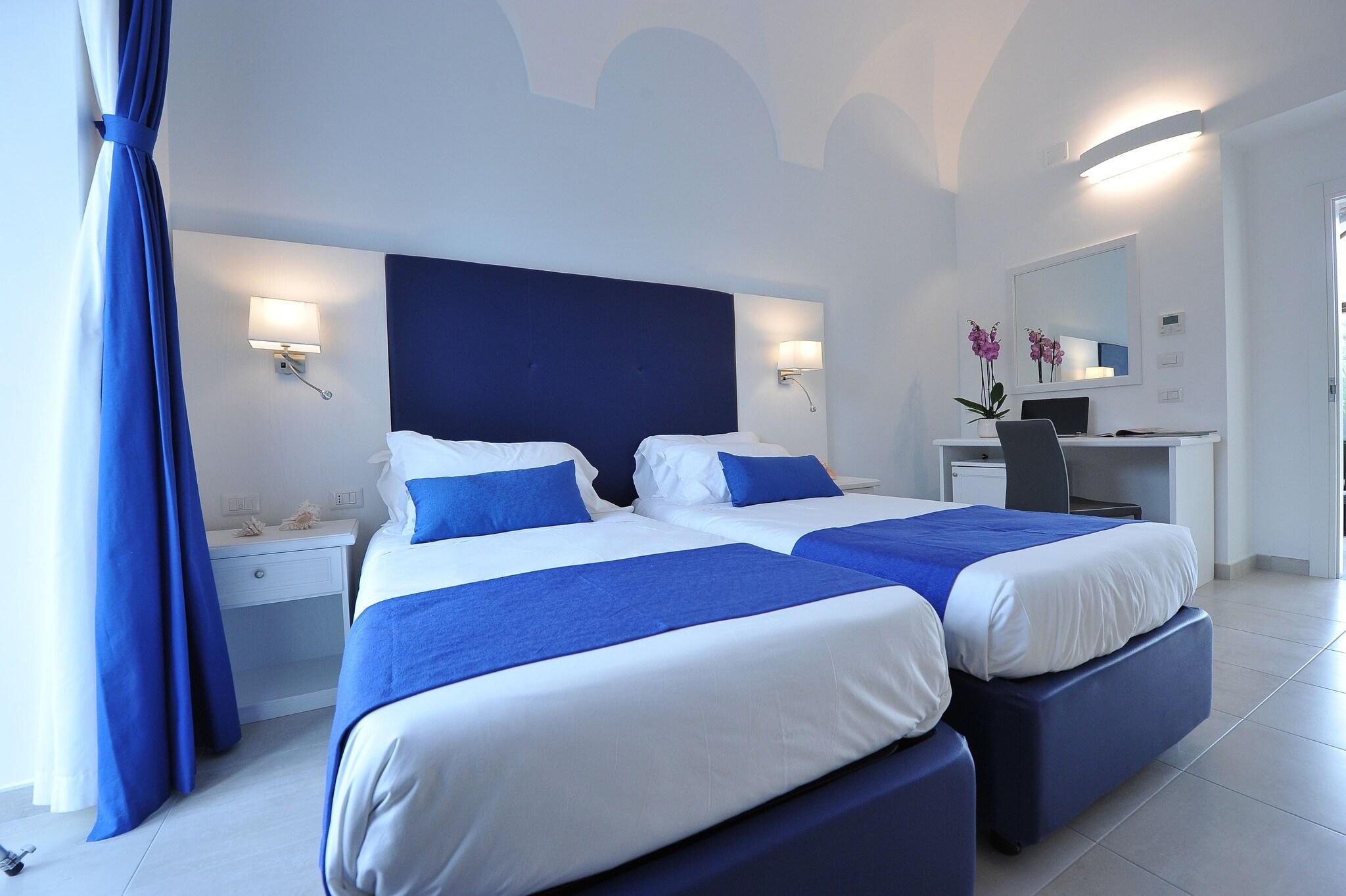 Double or Twin Queen Size Bed