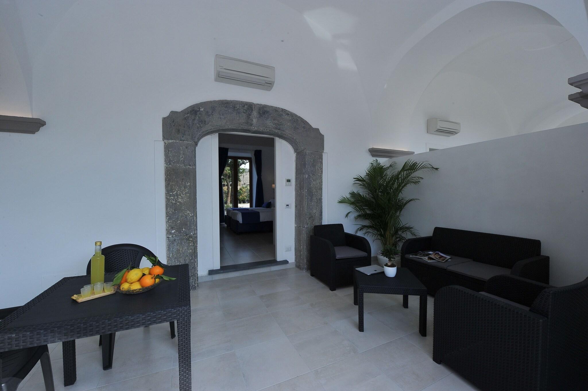 Double or Twin Queen Size Bed