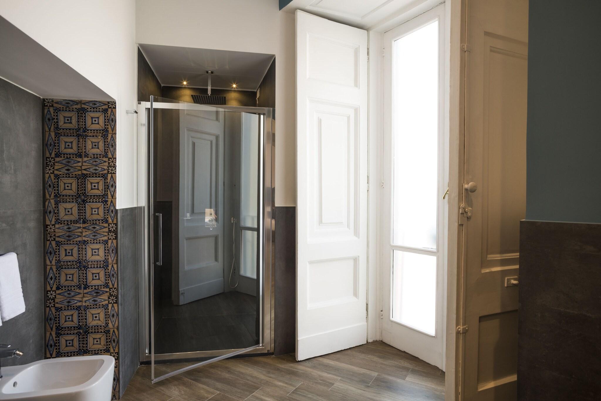 Double Superior Queen Bed