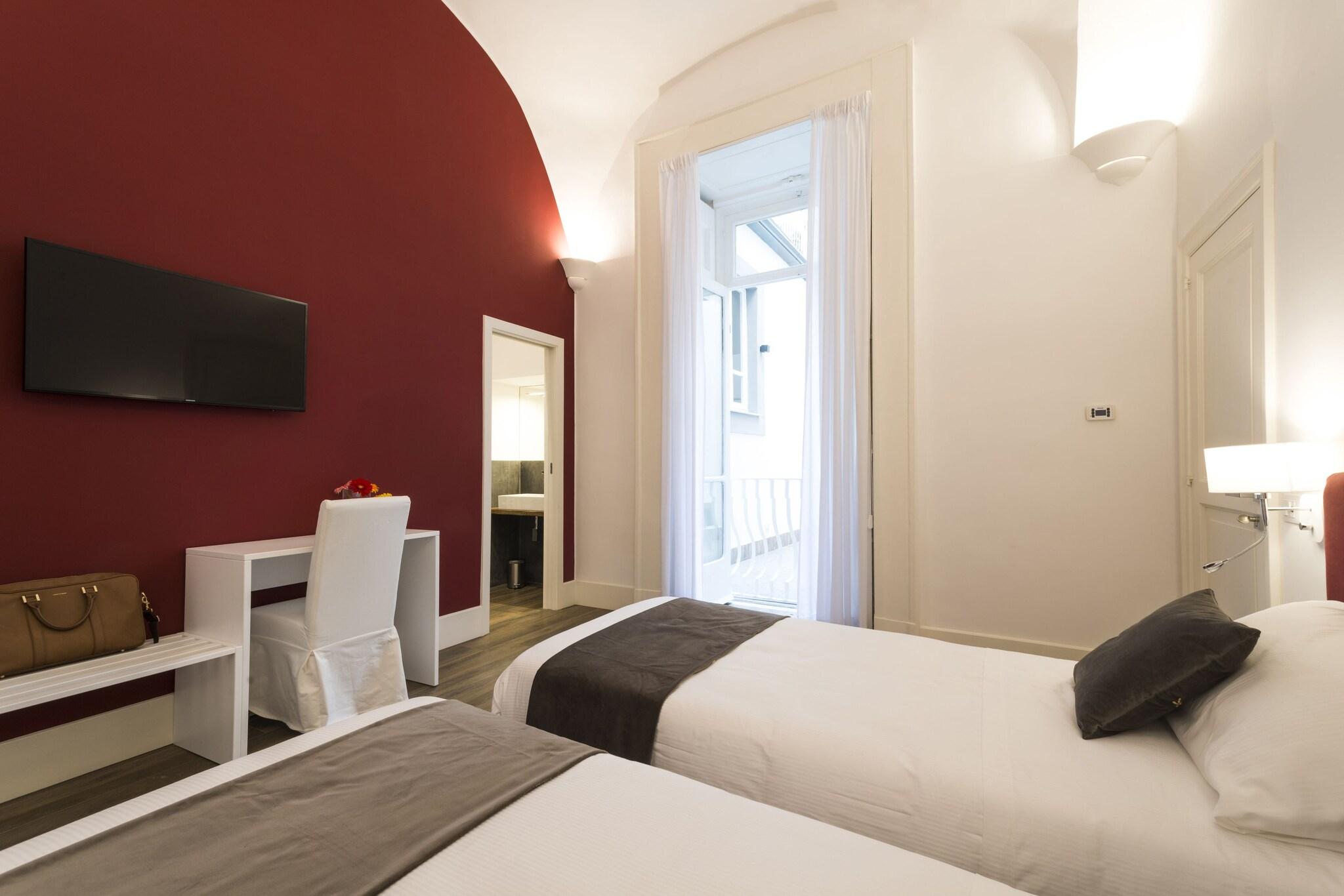 Double Deluxe Queen Bed