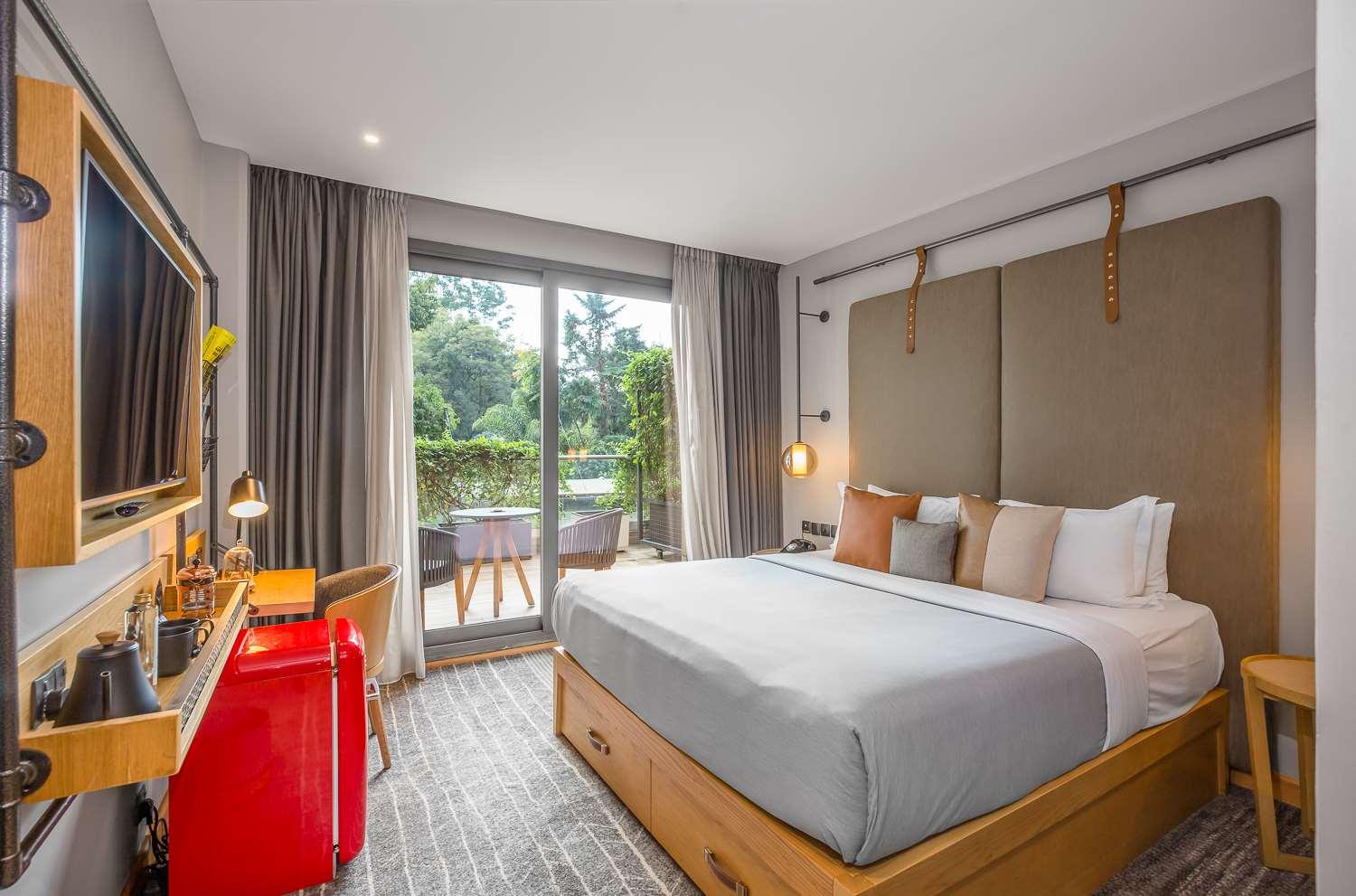 Double or Twin with Balcony