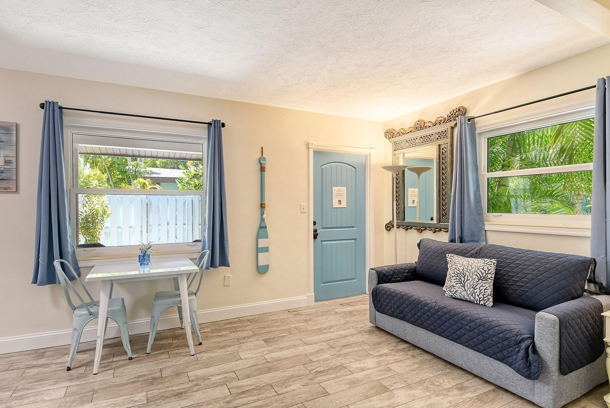 Suite Queen Size Bed