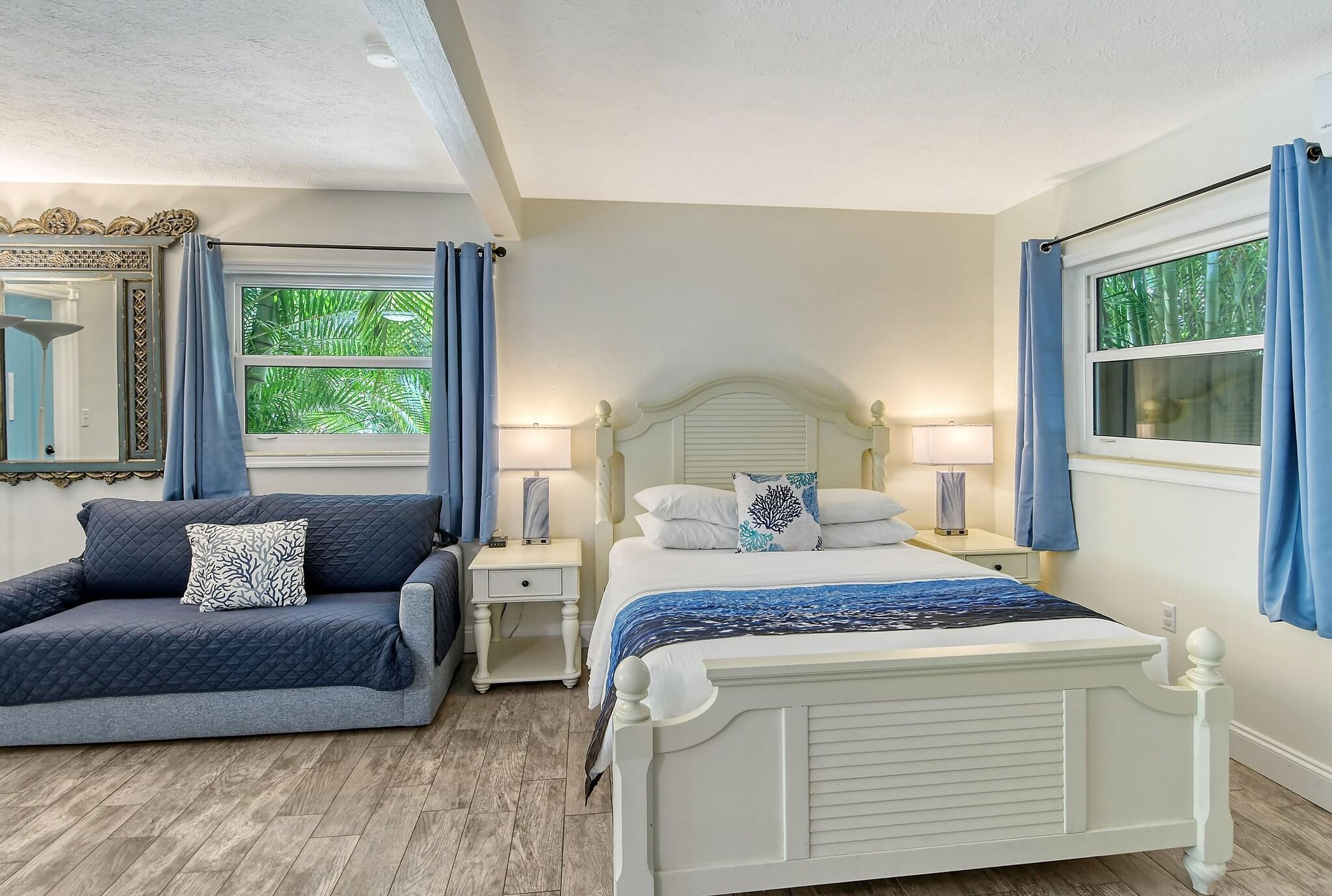 Suite Queen Size Bed