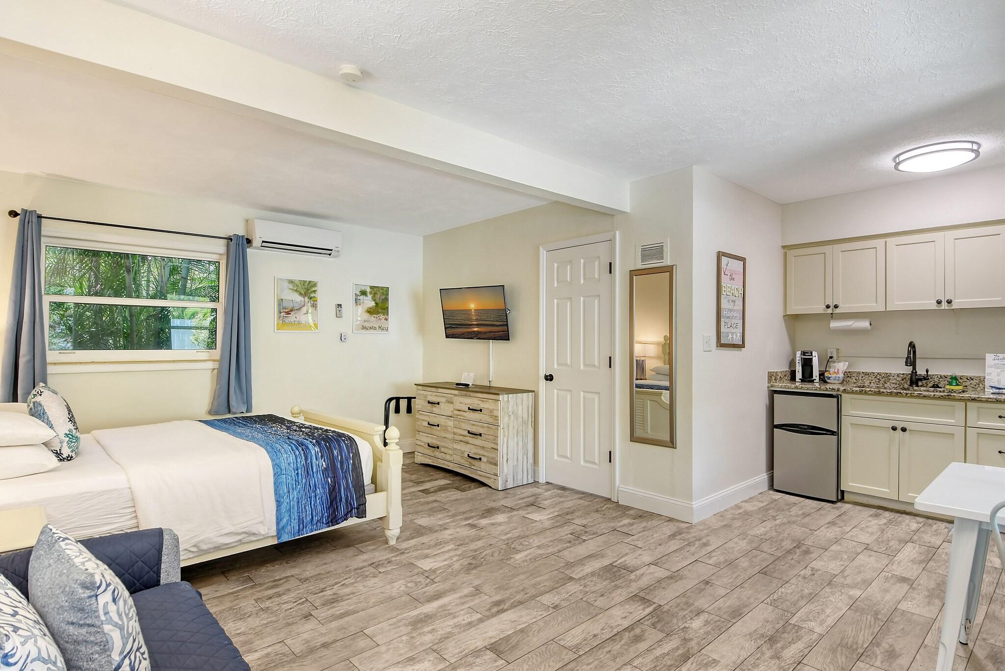 Suite Queen Size Bed