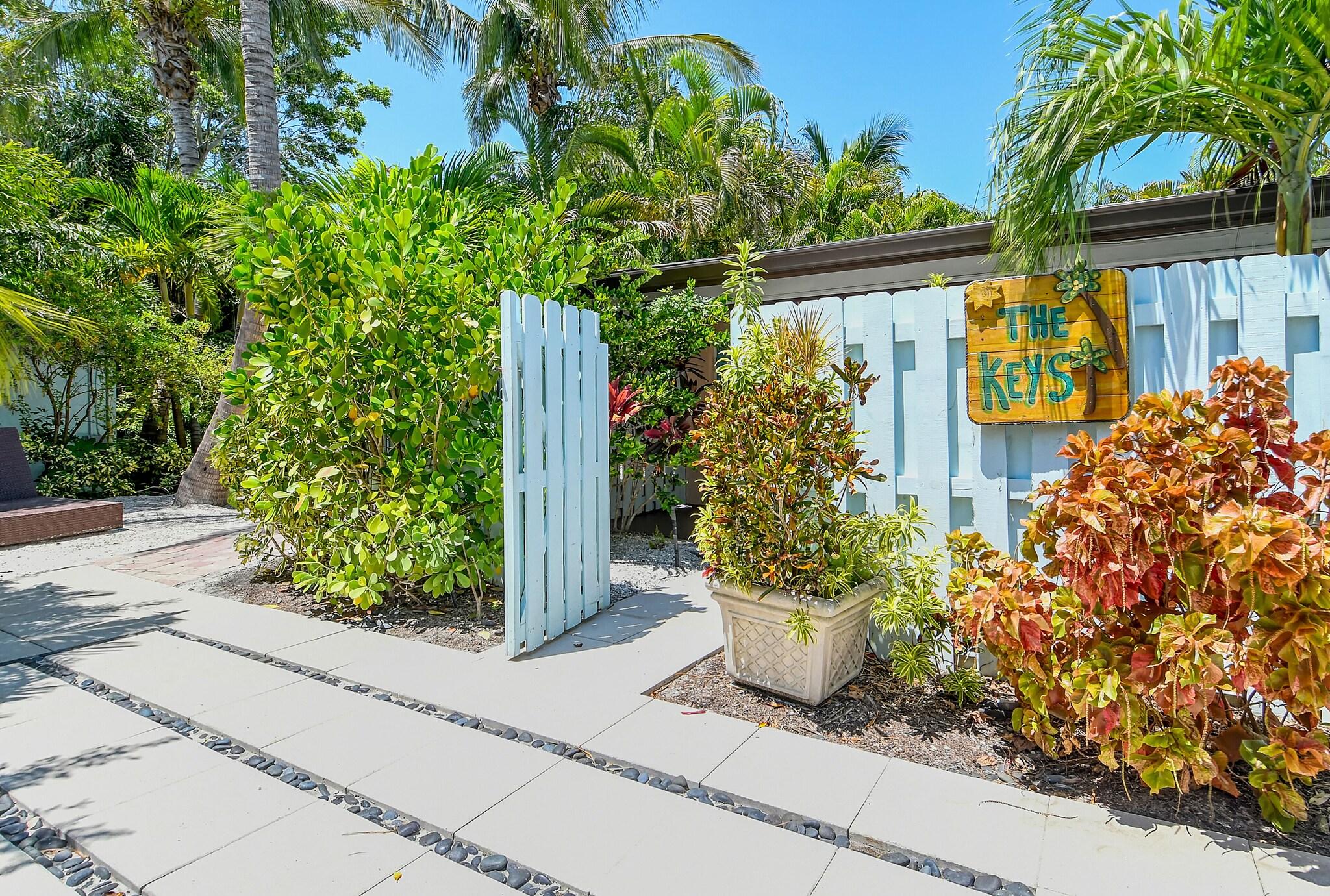 Suite Queen Size Bed