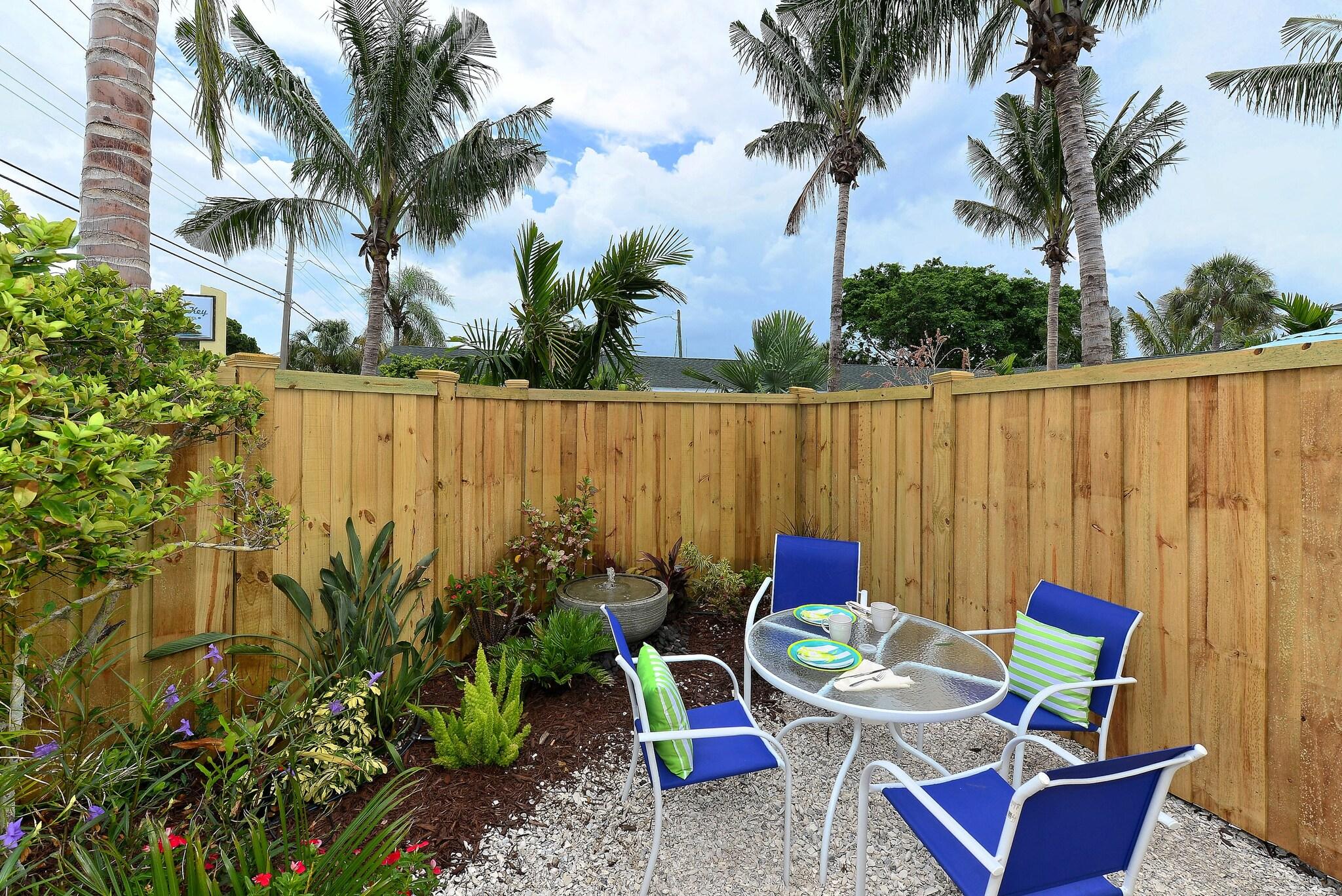 Studio Queen Size Bed