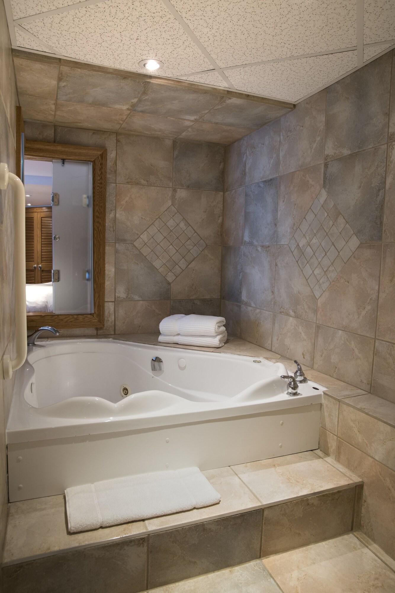 Double Deluxe Queen Bed