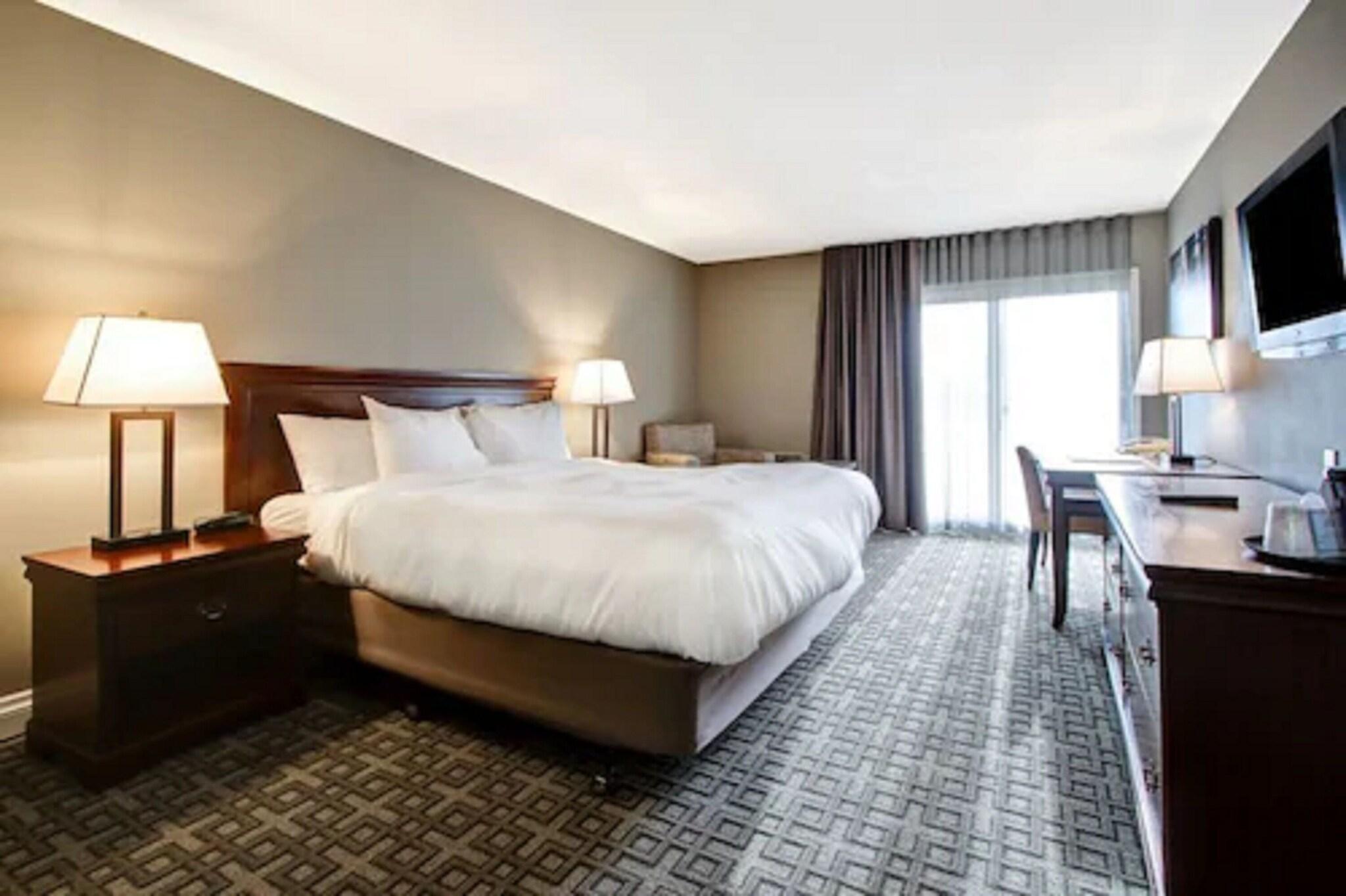 Double King Size Bed