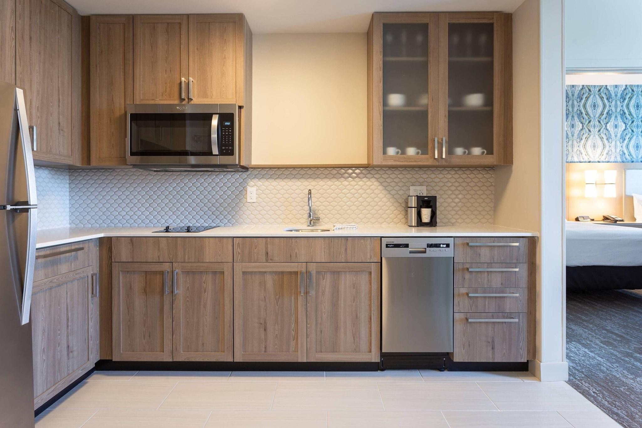 Studio King Size Bed