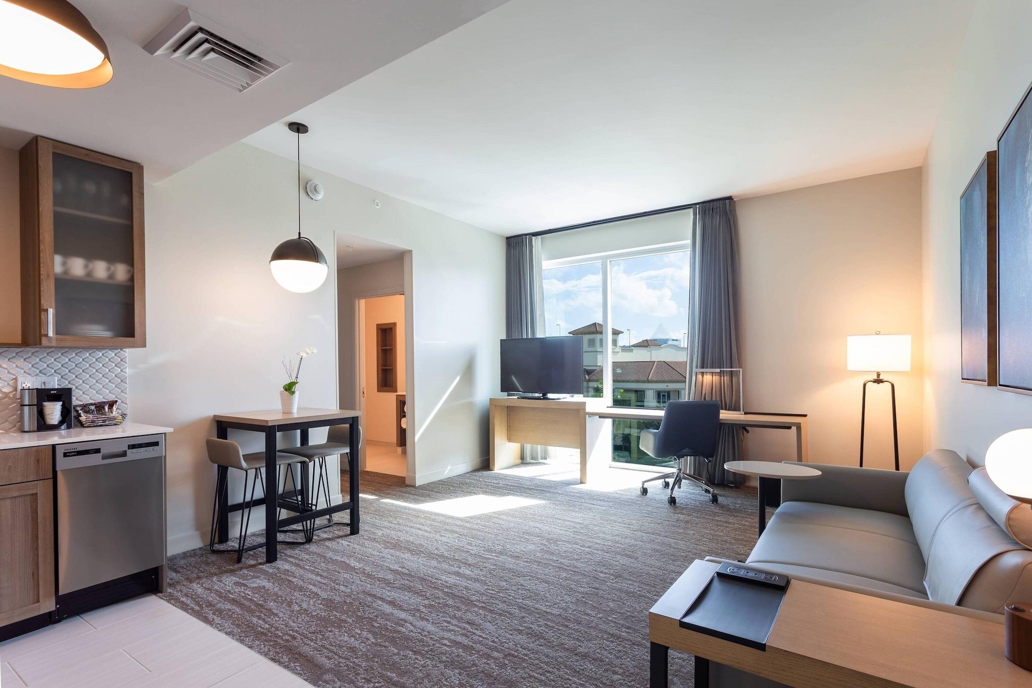 Suite King Bed Non Smoking