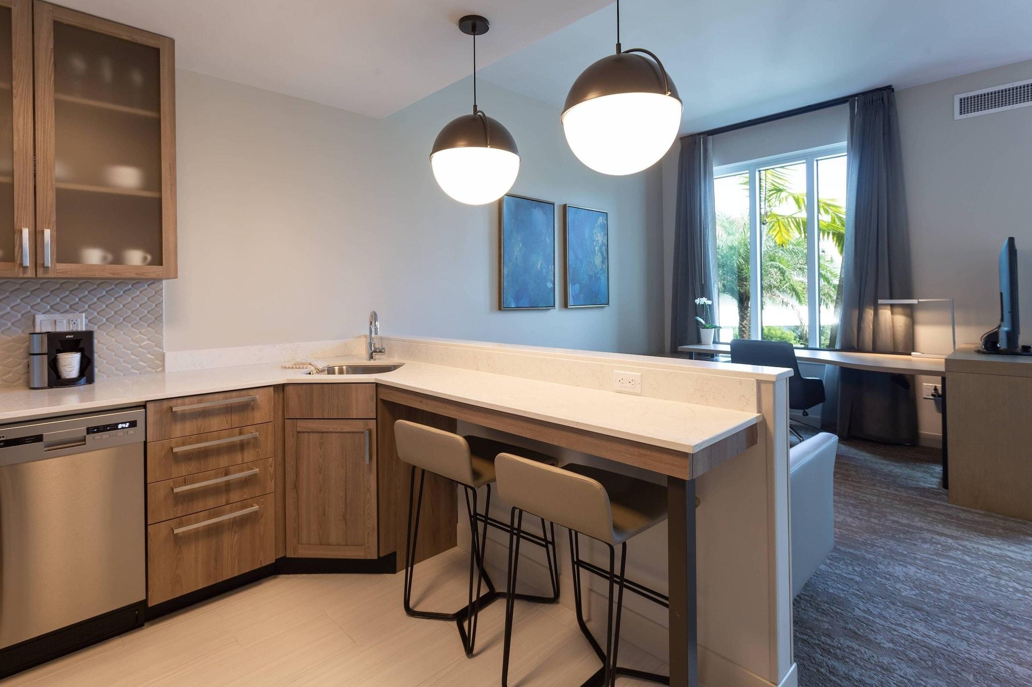 Studio King Bed Non Smoking