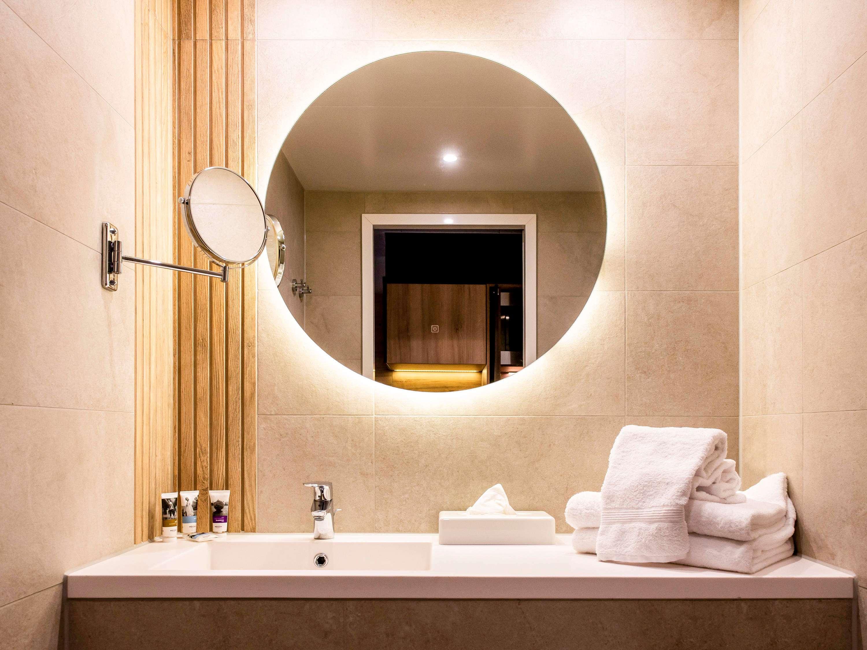 Double Classic King Bed