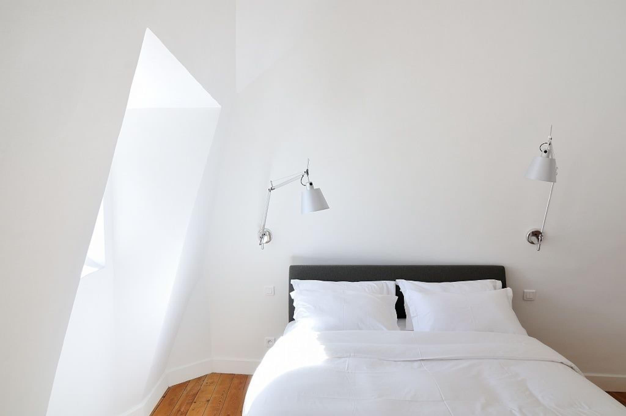 Double Queen Size Bed