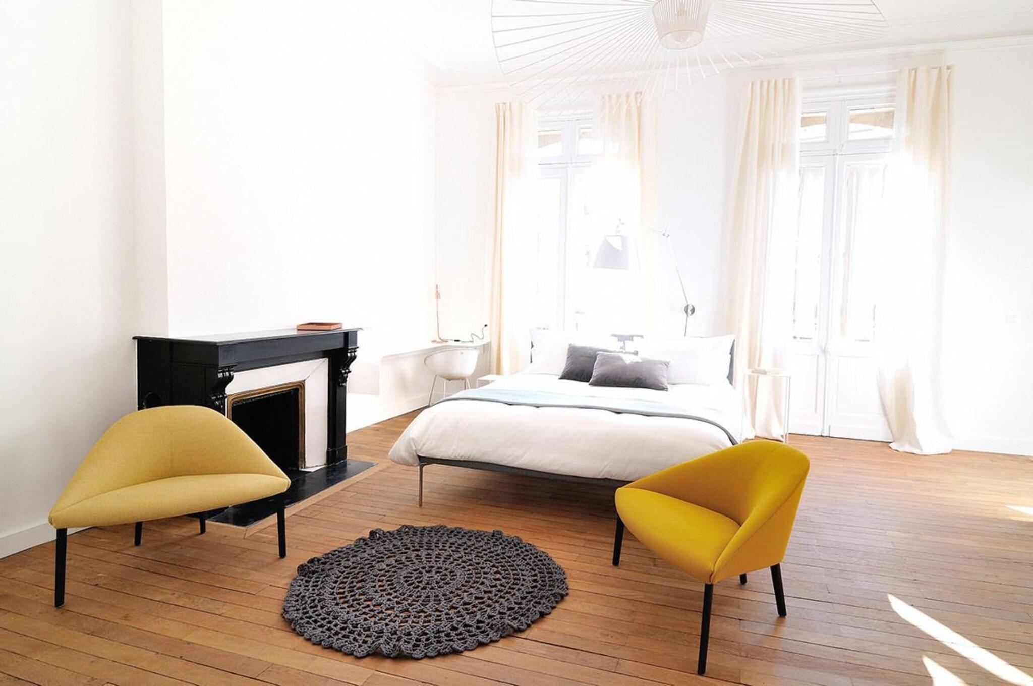 Double King Size Bed