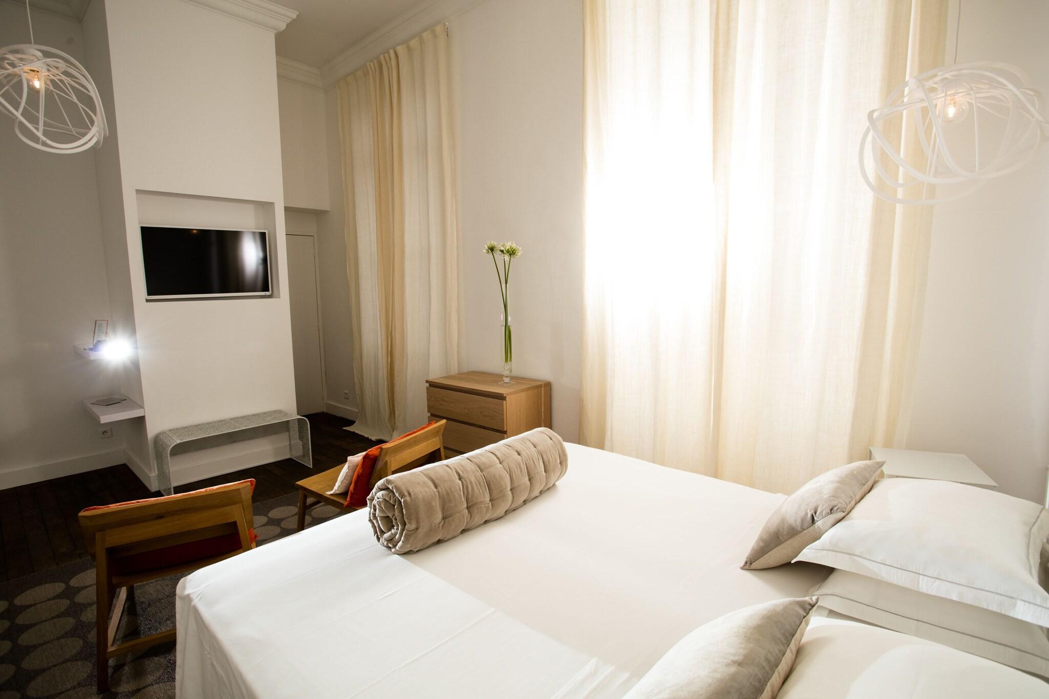 Double King Size Bed