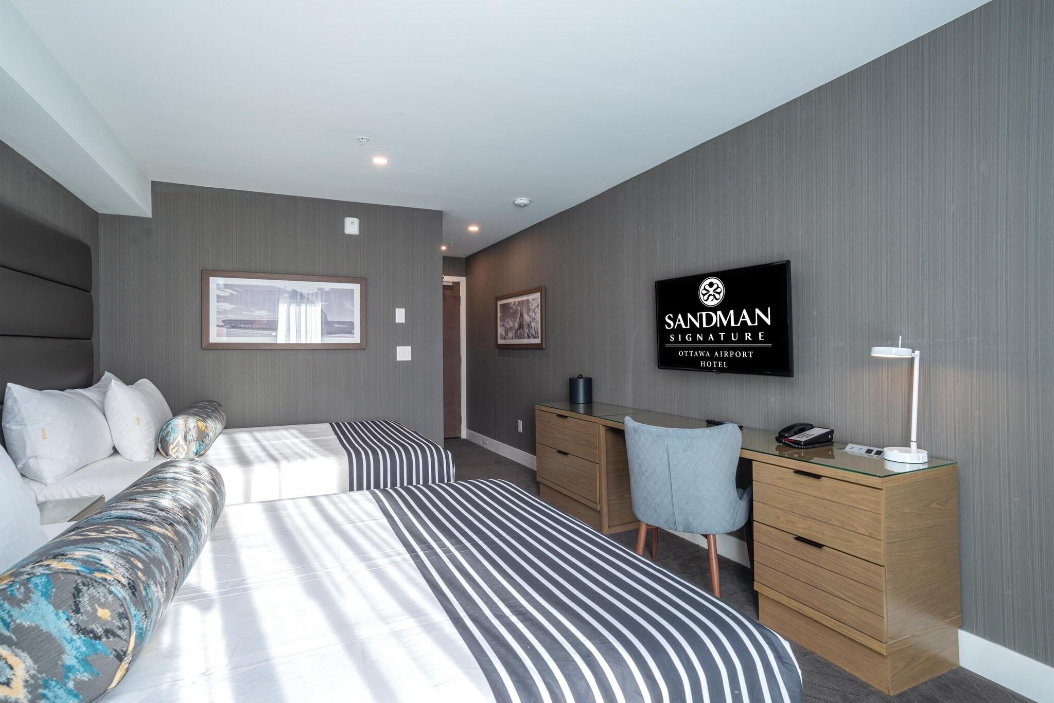 Double Two Queen Beds