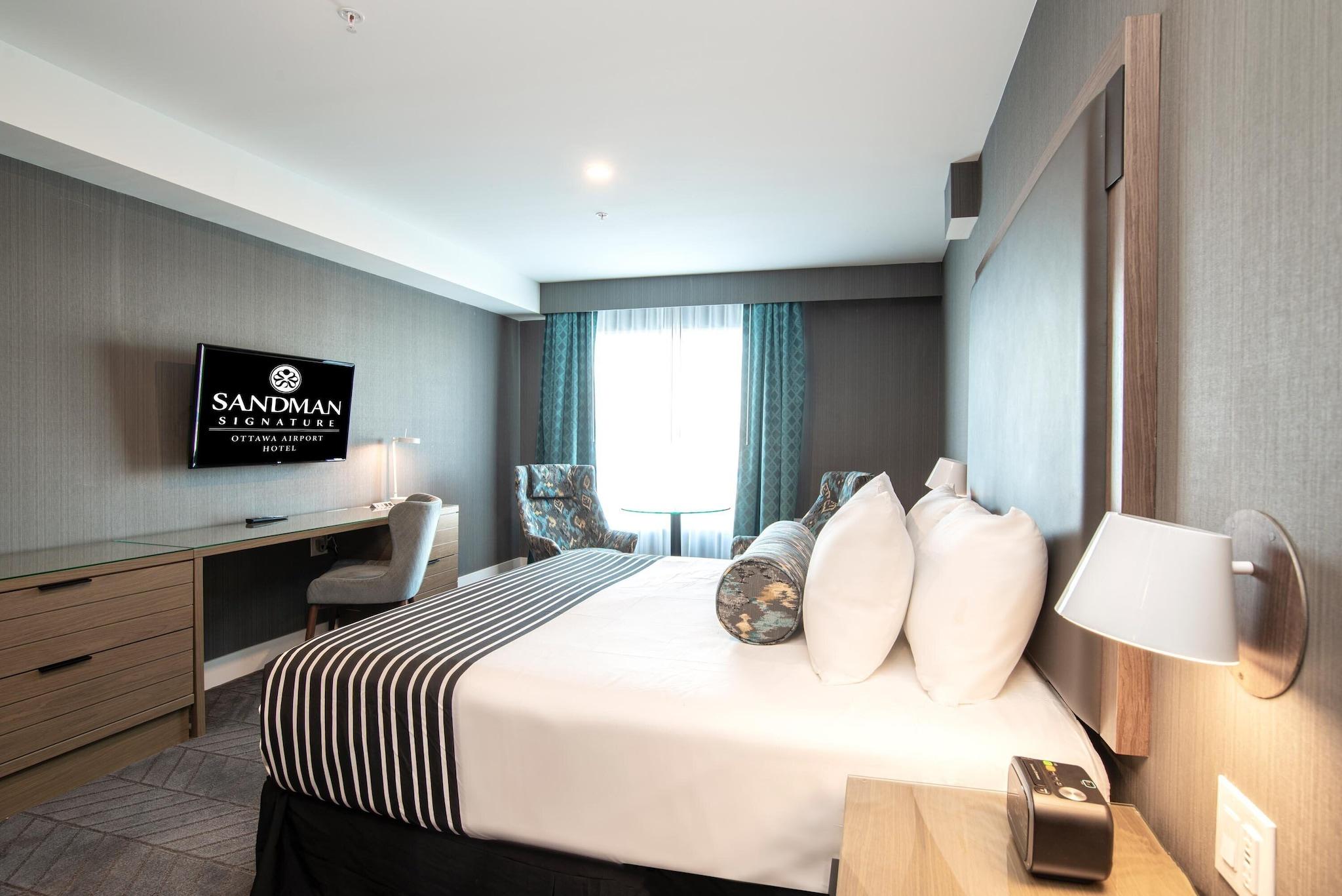 Double Accessible King Size Bed