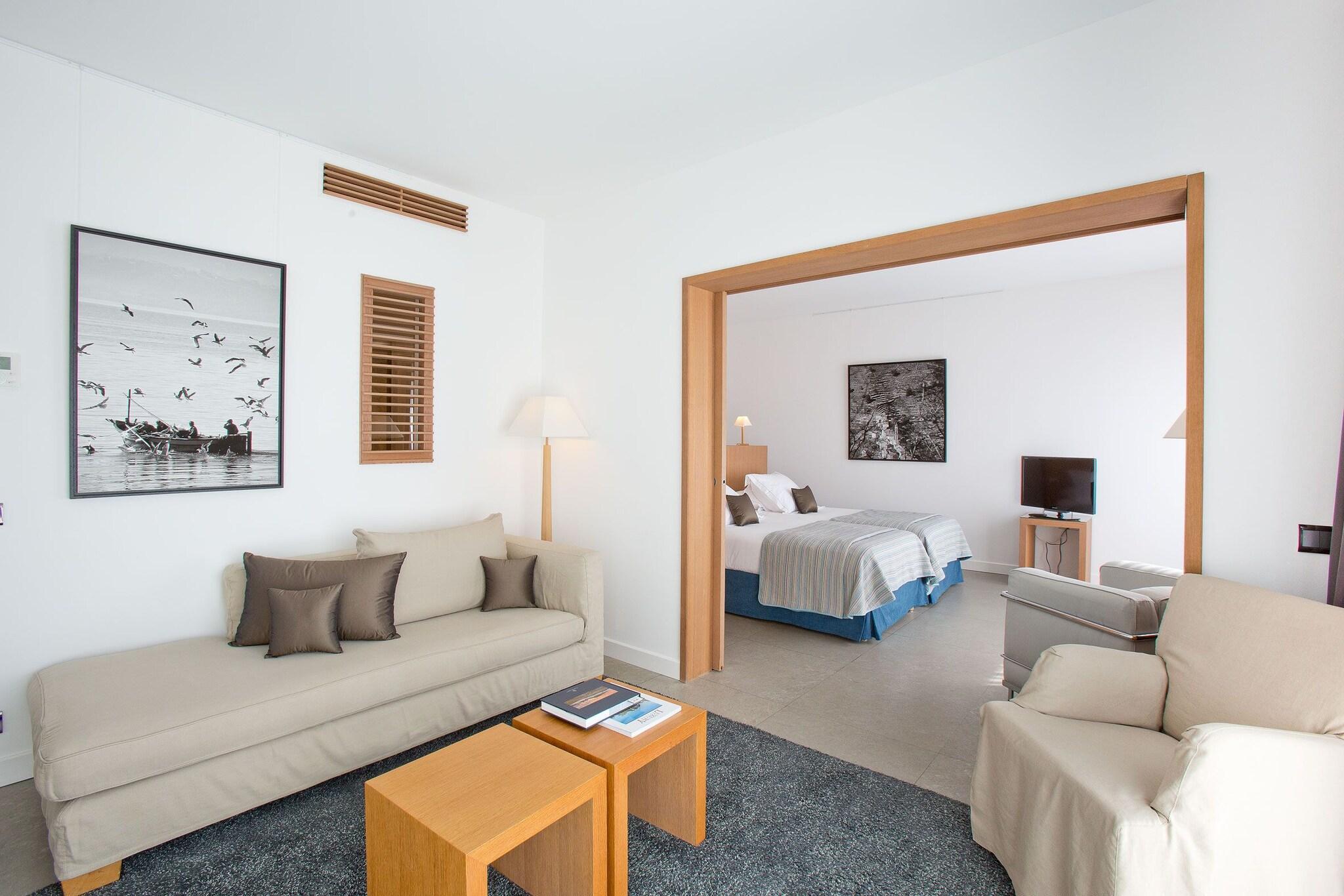 Junior Suite Deluxe Two Beds