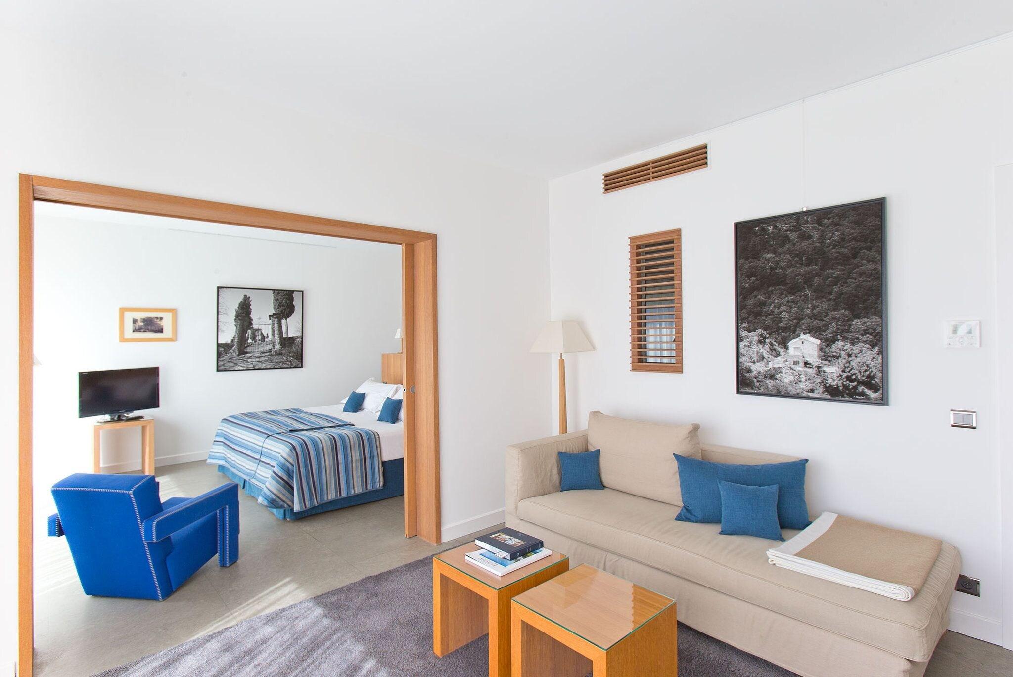 Junior Suite Deluxe Two Beds