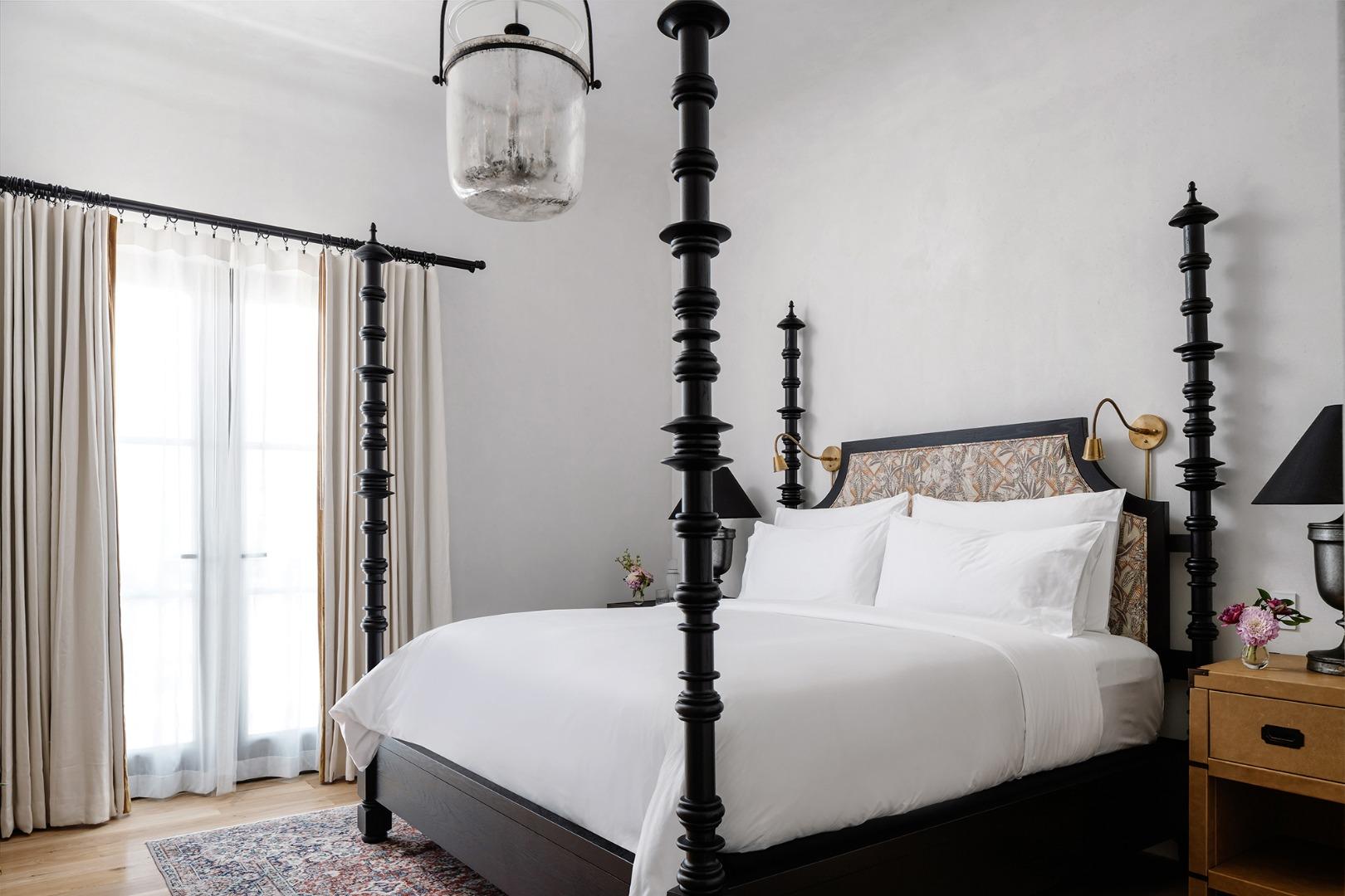 Double Accessible King Size Bed