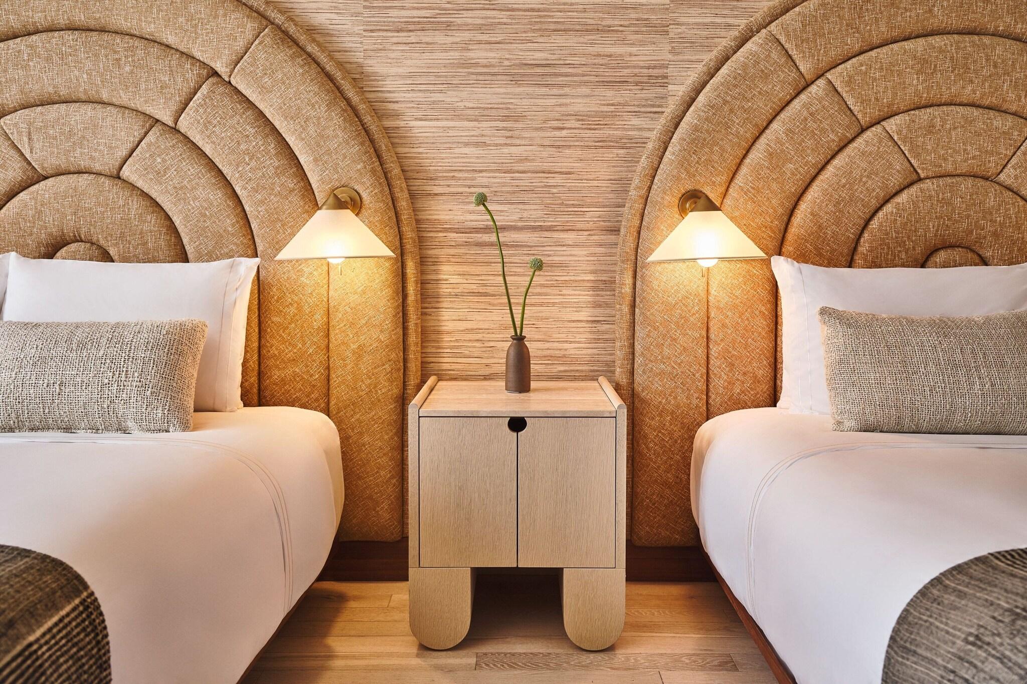 Quadruple Deluxe Two Queen Beds