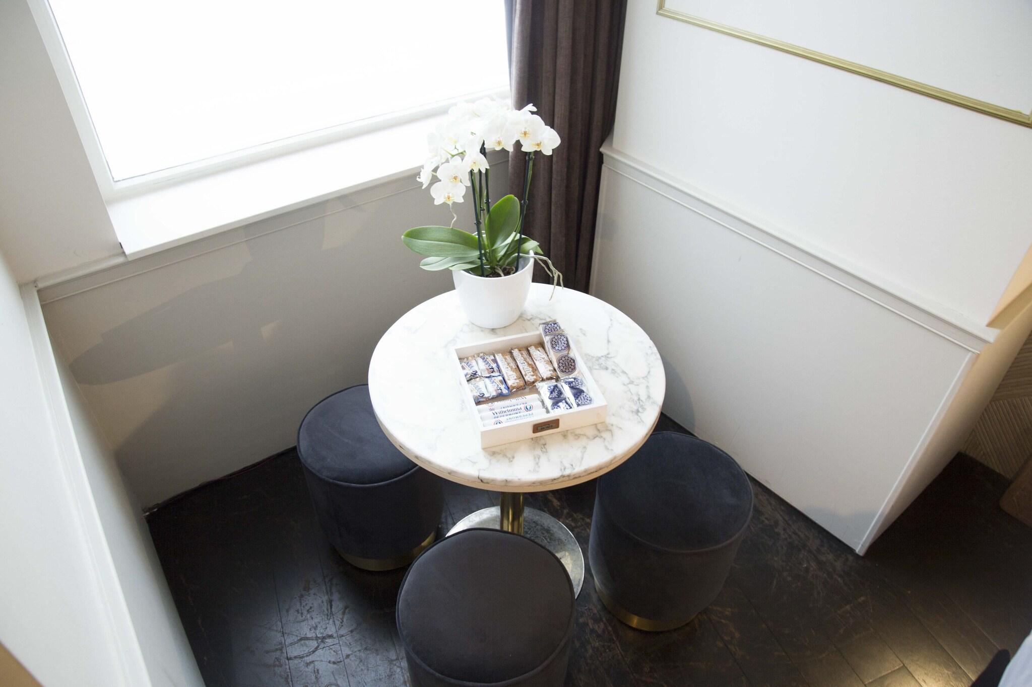 Family Room Standard