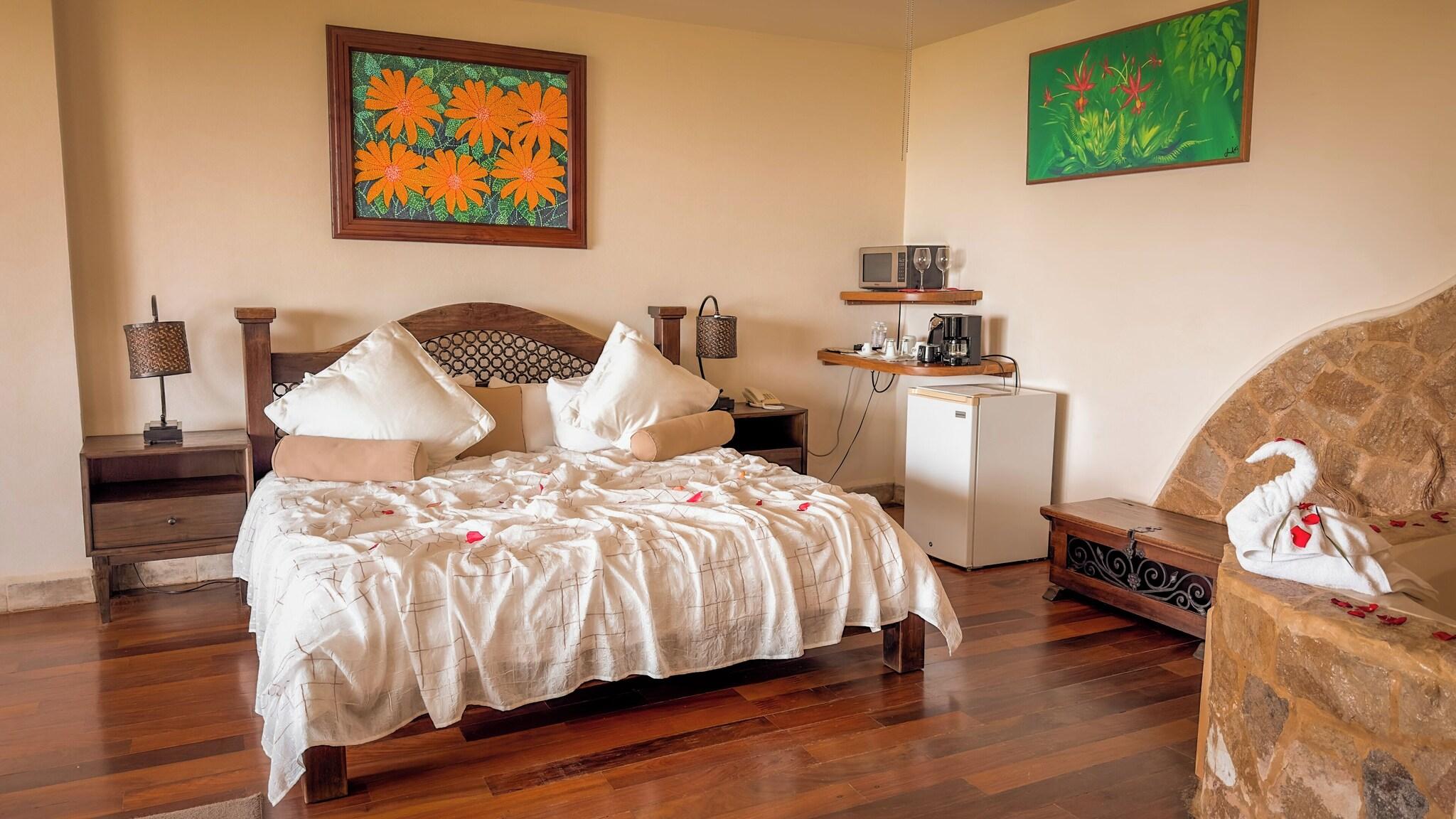 Junior Suite Ocean View King Bed