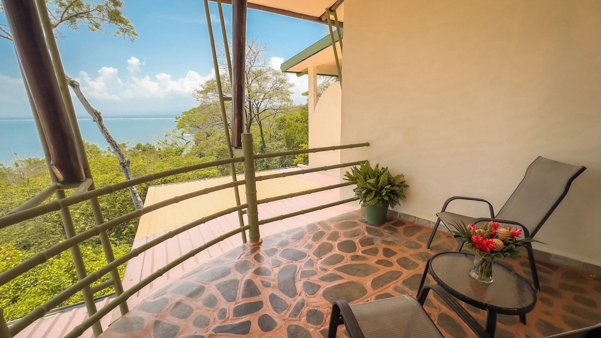 Suite Deluxe Ocean View