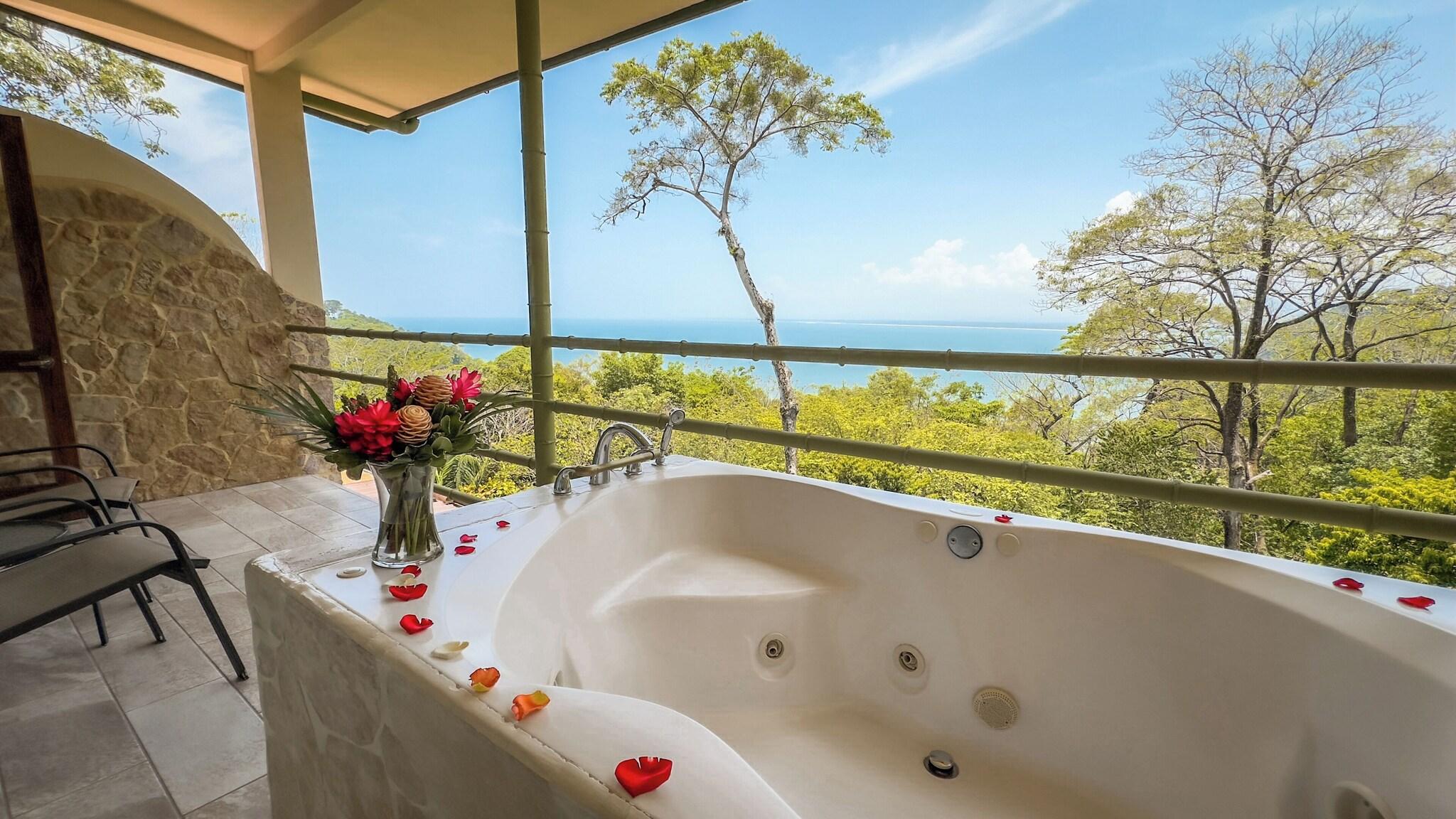 Suite Deluxe Ocean View