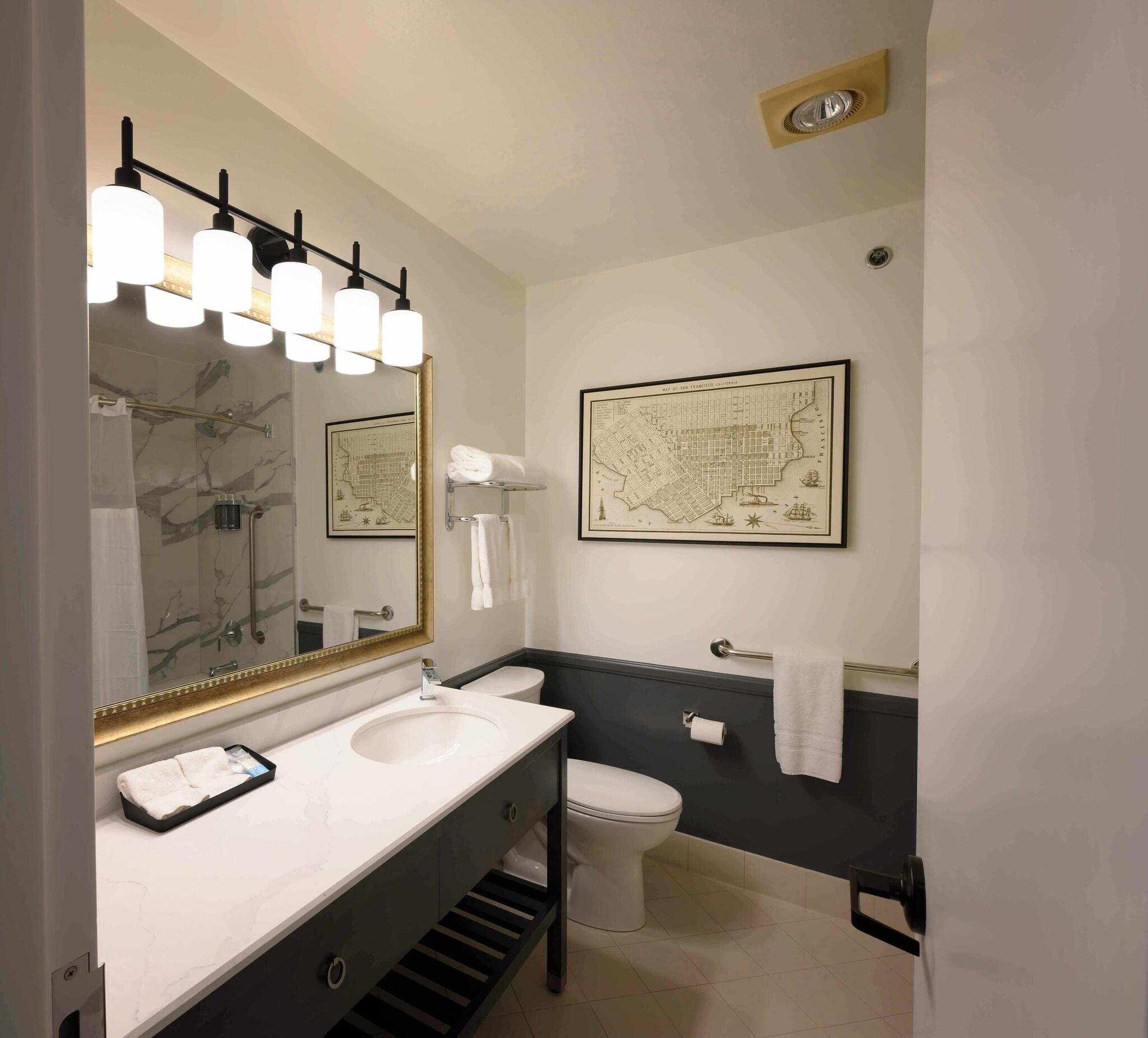 Double Deluxe Two Double Beds