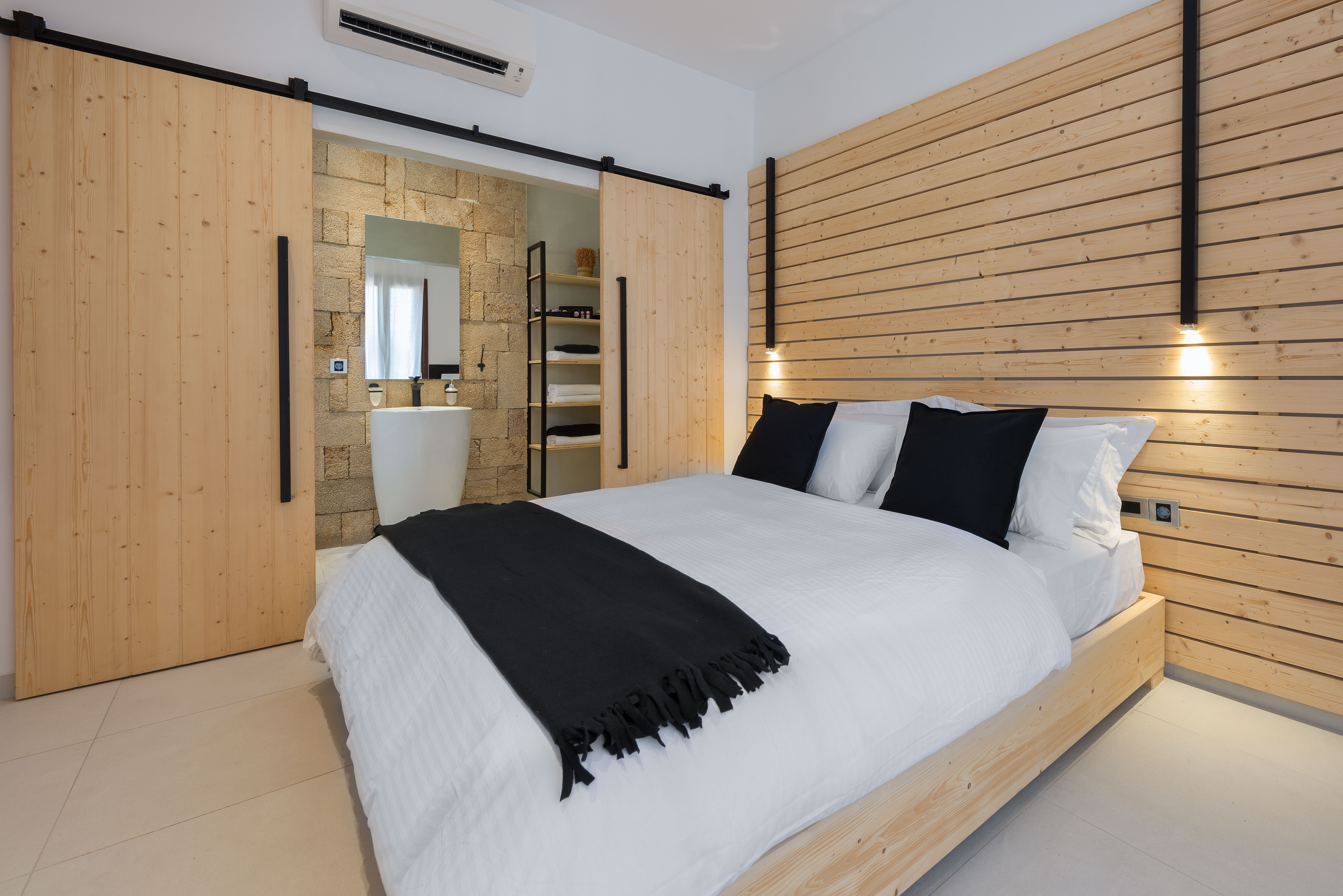 Room One Bedroom with Air Conditioning