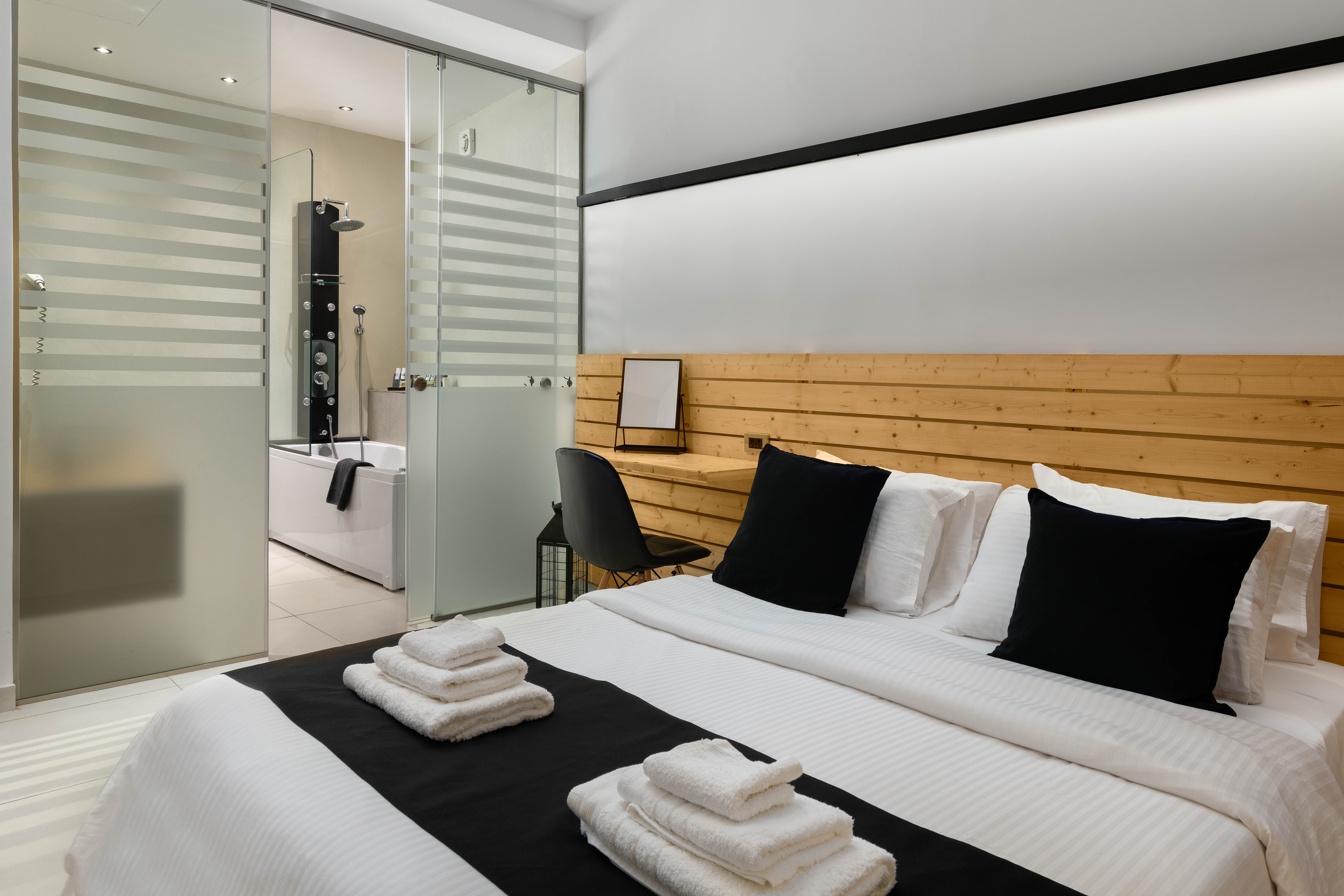 Twin One Bedroom One Bathroom